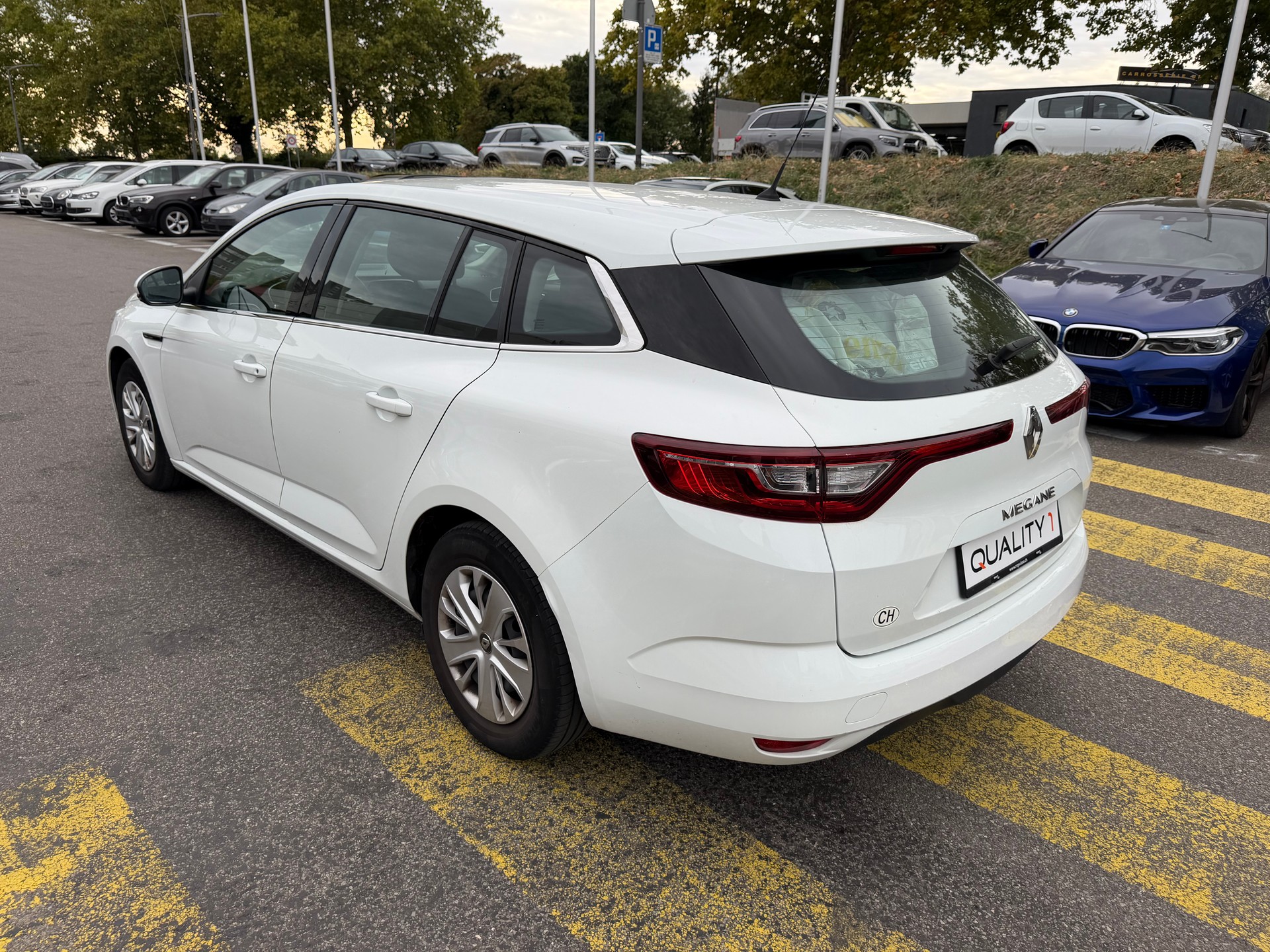 RENAULT Mégane Grandtour 1.3 16V Turbo Business-image-3