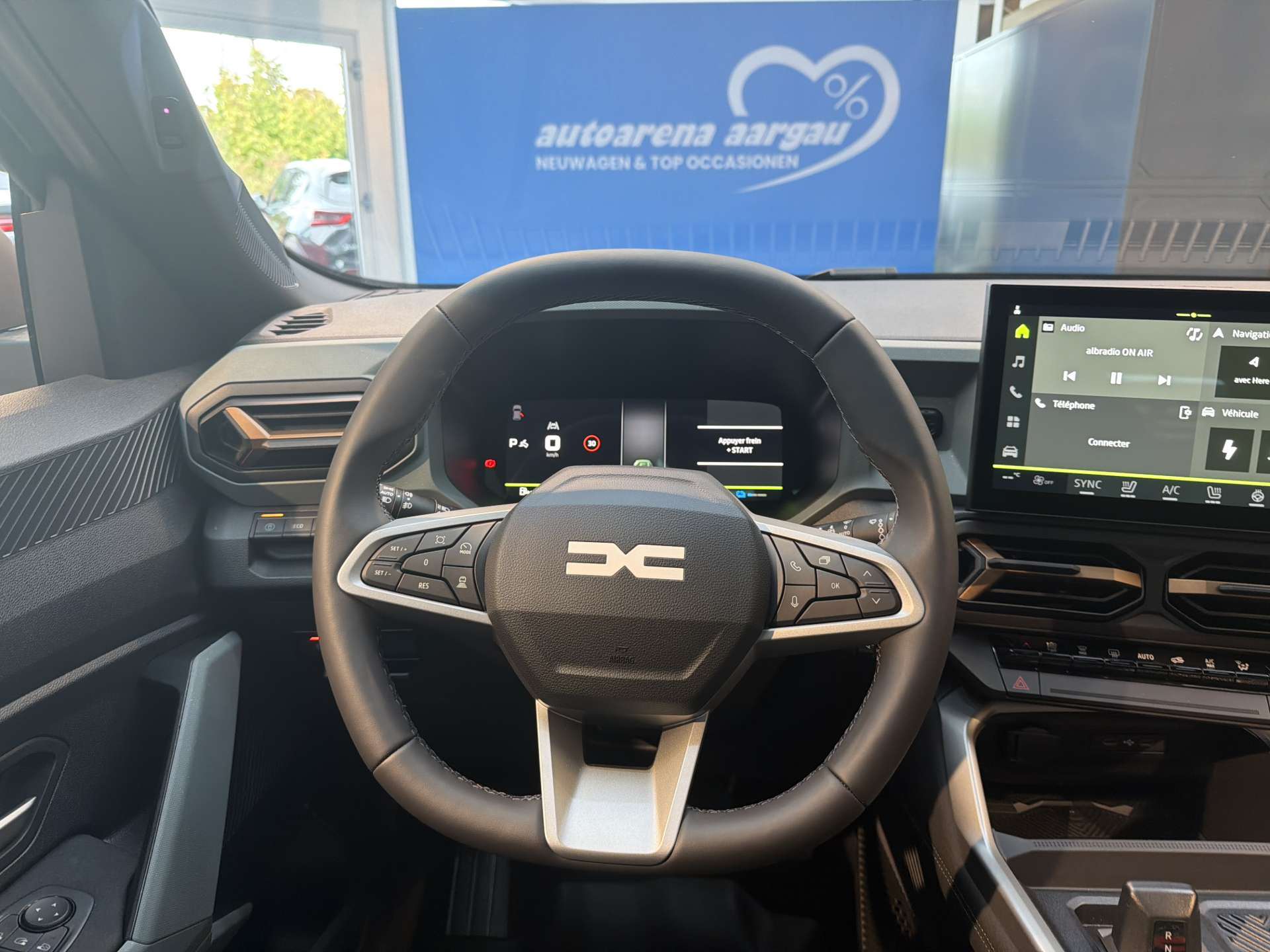 DACIA Bigster HEV 155 Extreme Automat-image-15