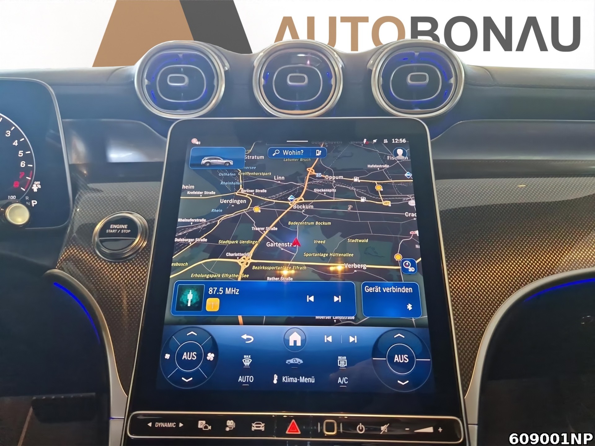 MERCEDES-BENZ GLC 300 e 4MATIC AMG Line AHK DISTRONIC Memory-image-9