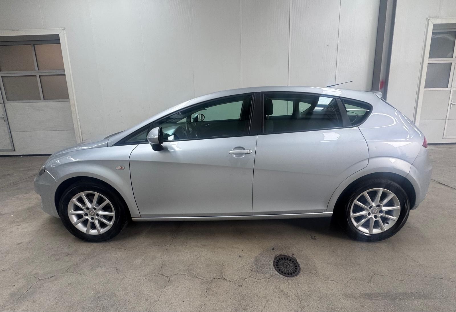 SEAT Leon 1.4 TSI Style-image-1