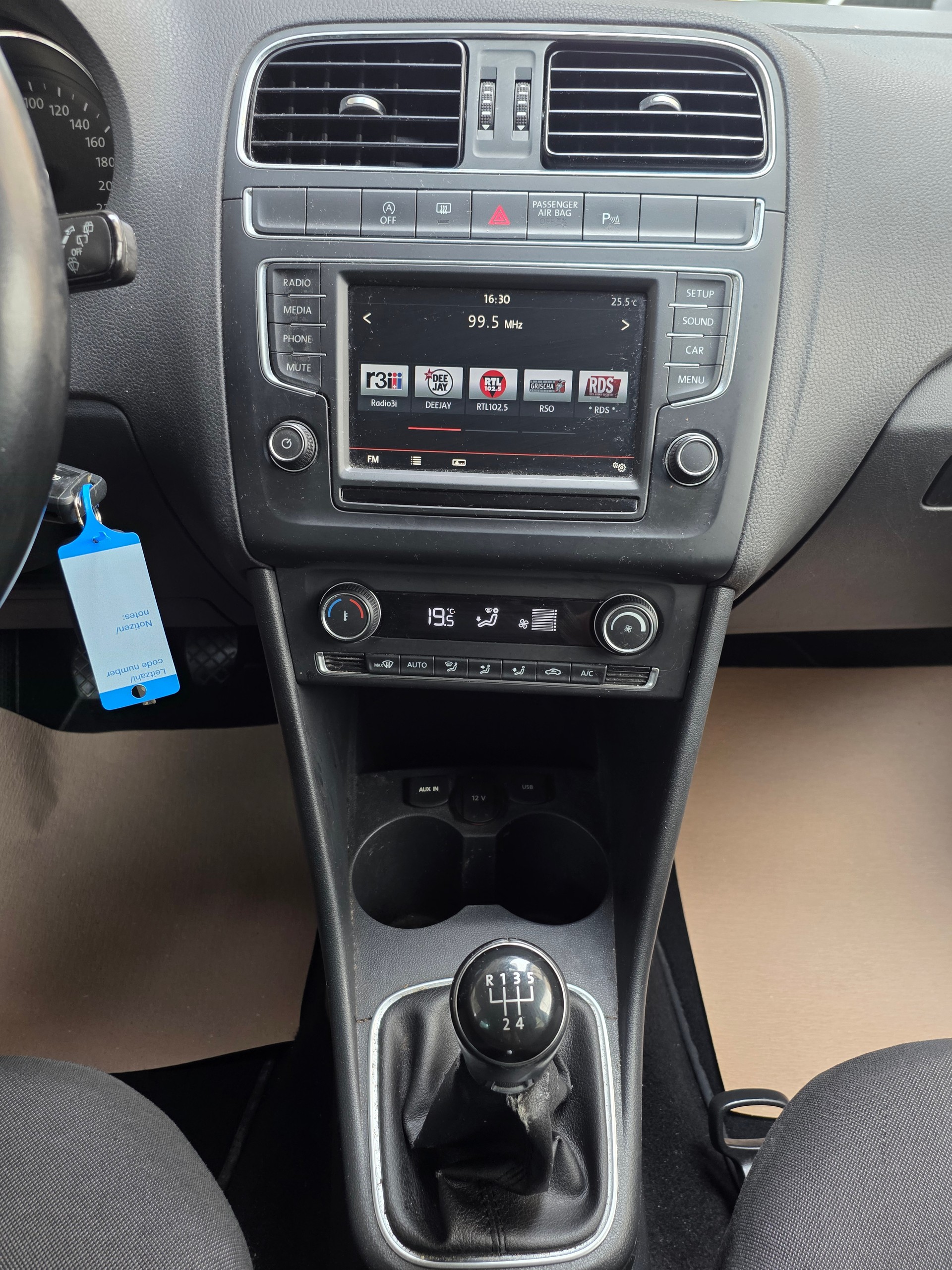 VW Polo 1.2 TSI BMT Comfortline-image-11