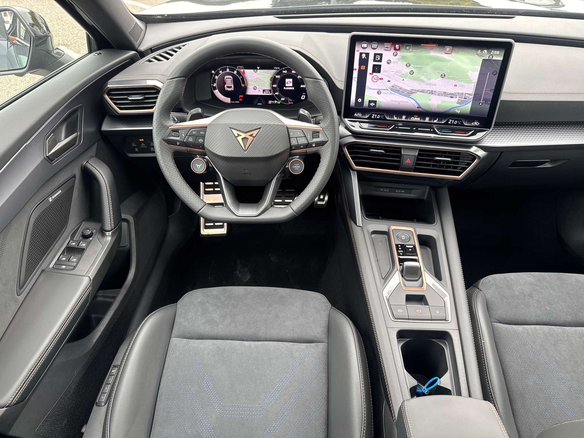 CUPRA Formentor 2.0TSi VZ 333PS 4Drive DSG-Automat-image-4
