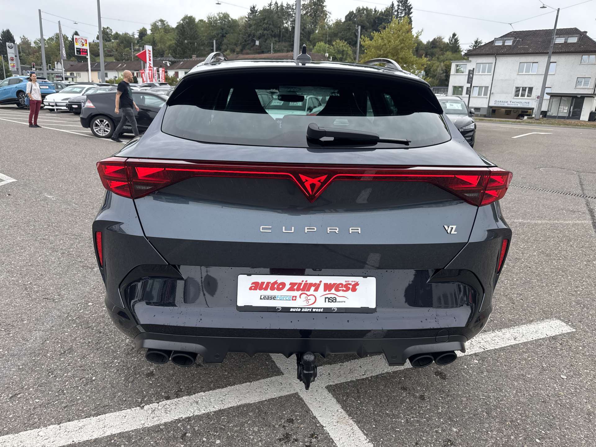 CUPRA Formentor 2.0TSi VZ 333PS 4Drive DSG-Automat-image-13