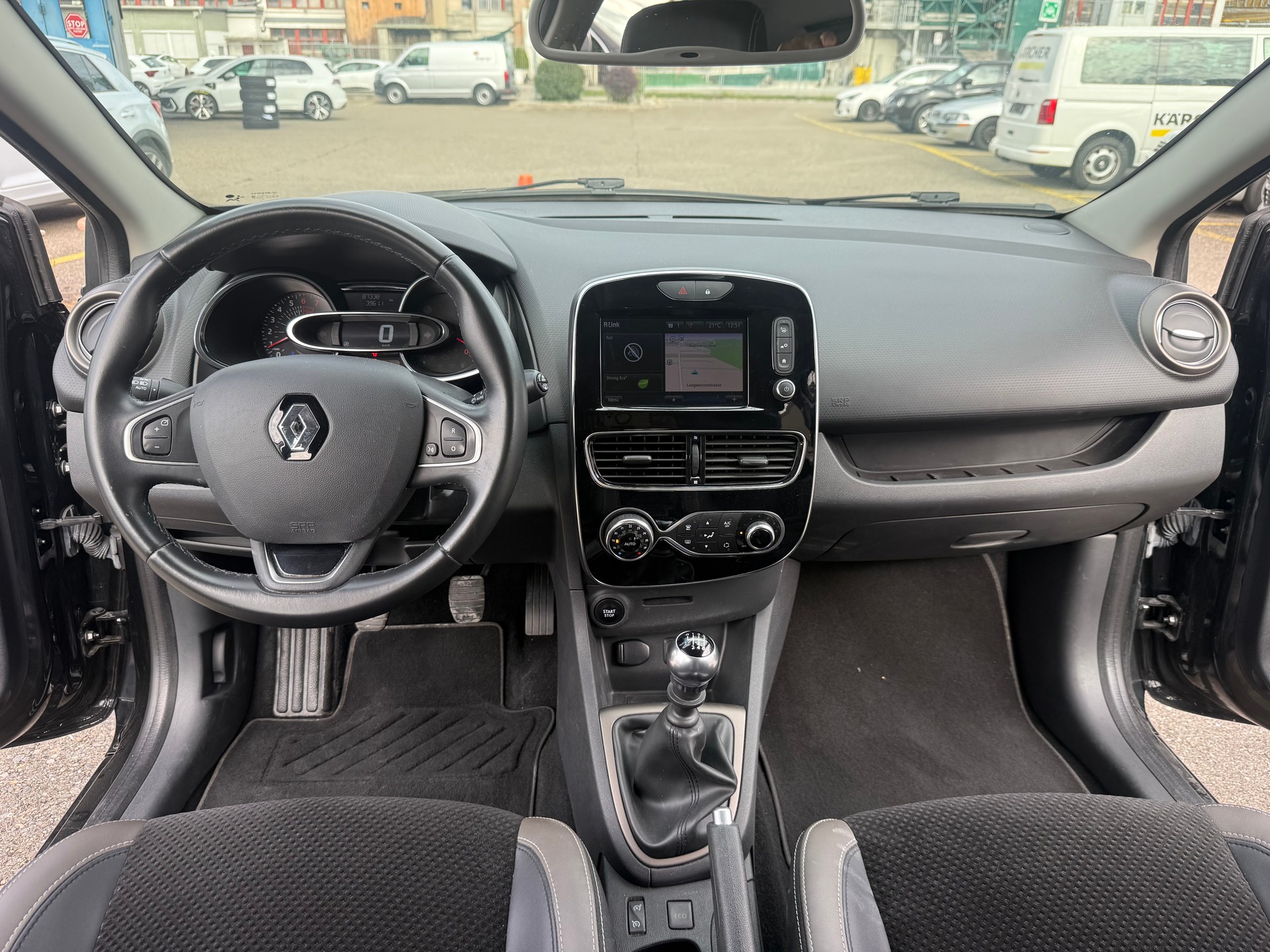 RENAULT Clio 1.2 16V T Swiss Edition-image-3