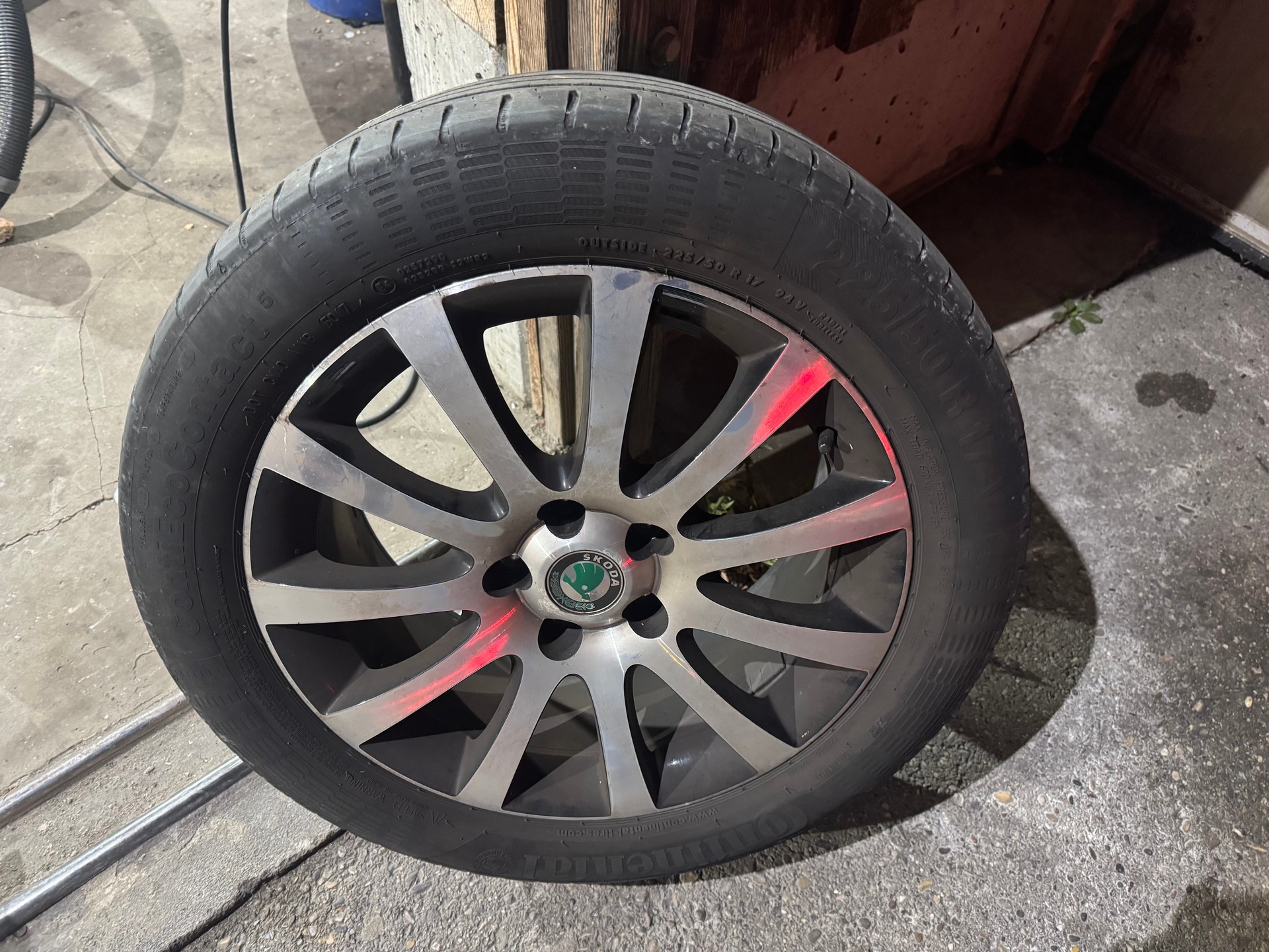 SKODA Yeti 1.8 TSI AllDrive 4x4, 1-Hand, Navi, DAB-image-15