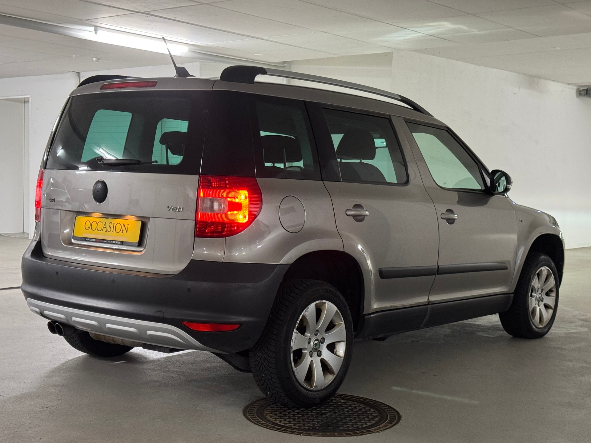SKODA Yeti 1.8 TSI AllDrive 4x4, 1-Hand, Navi, DAB-image-6