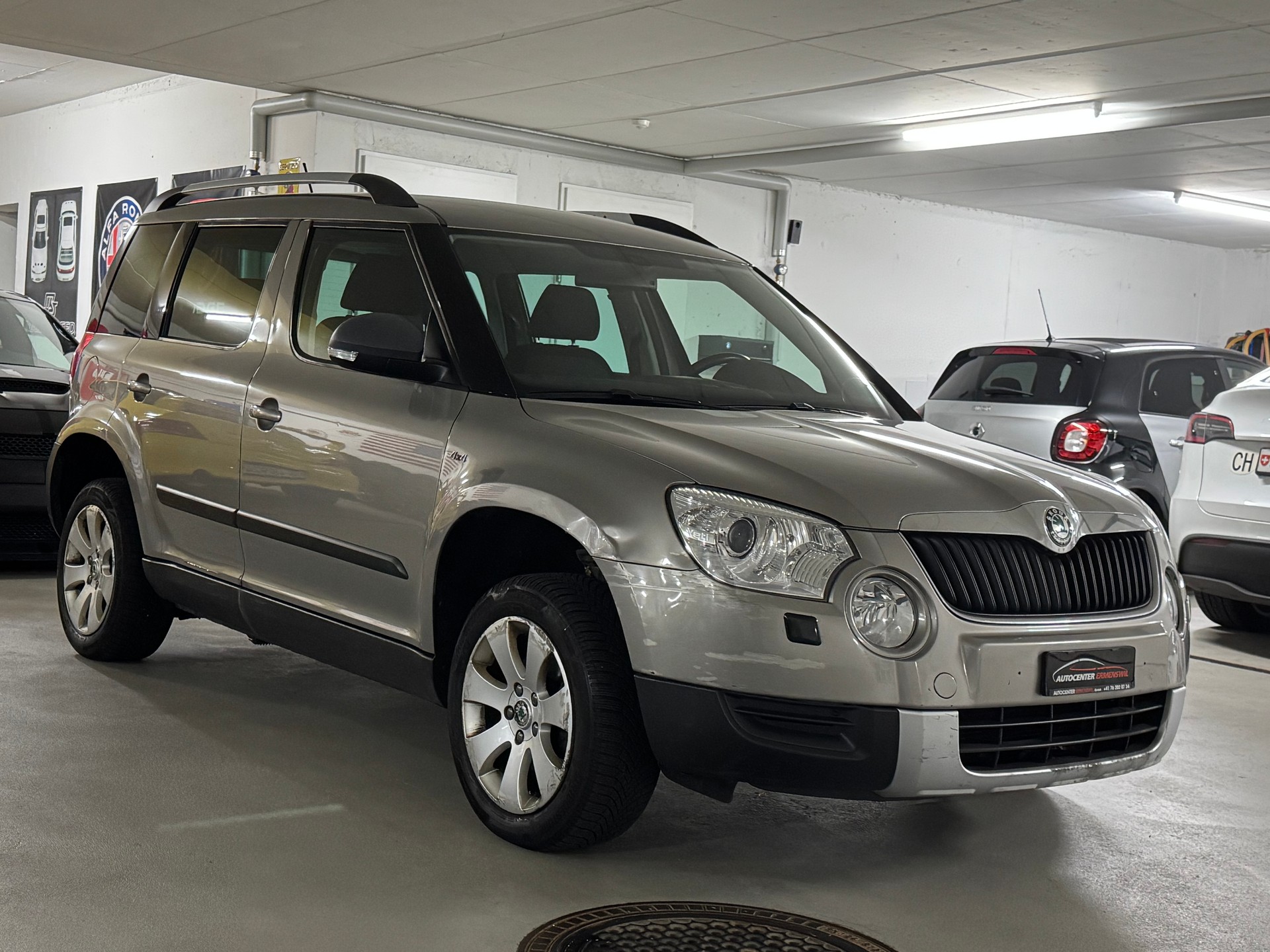 SKODA Yeti 1.8 TSI AllDrive 4x4, 1-Hand, Navi, DAB-image-2
