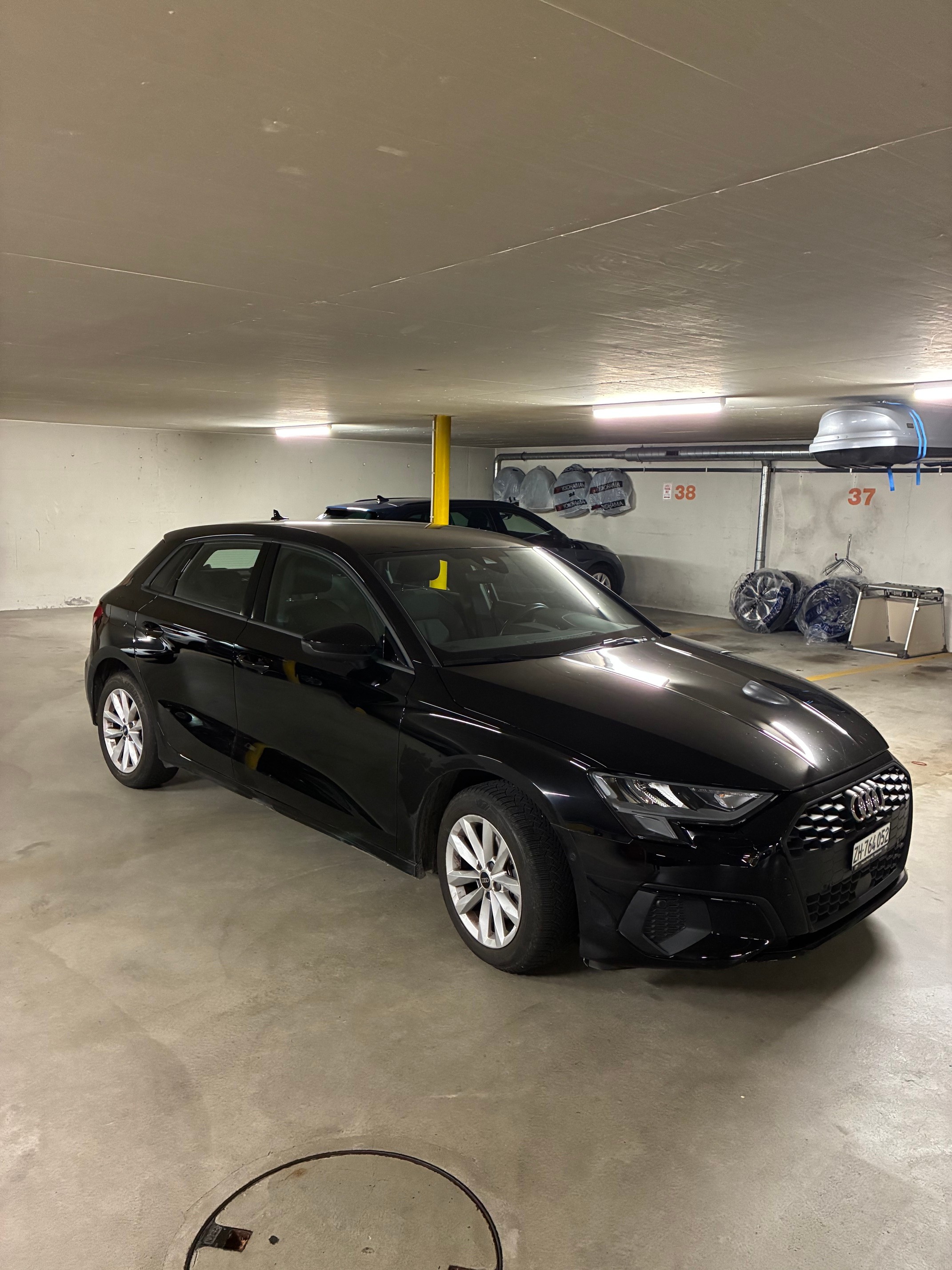Car photo