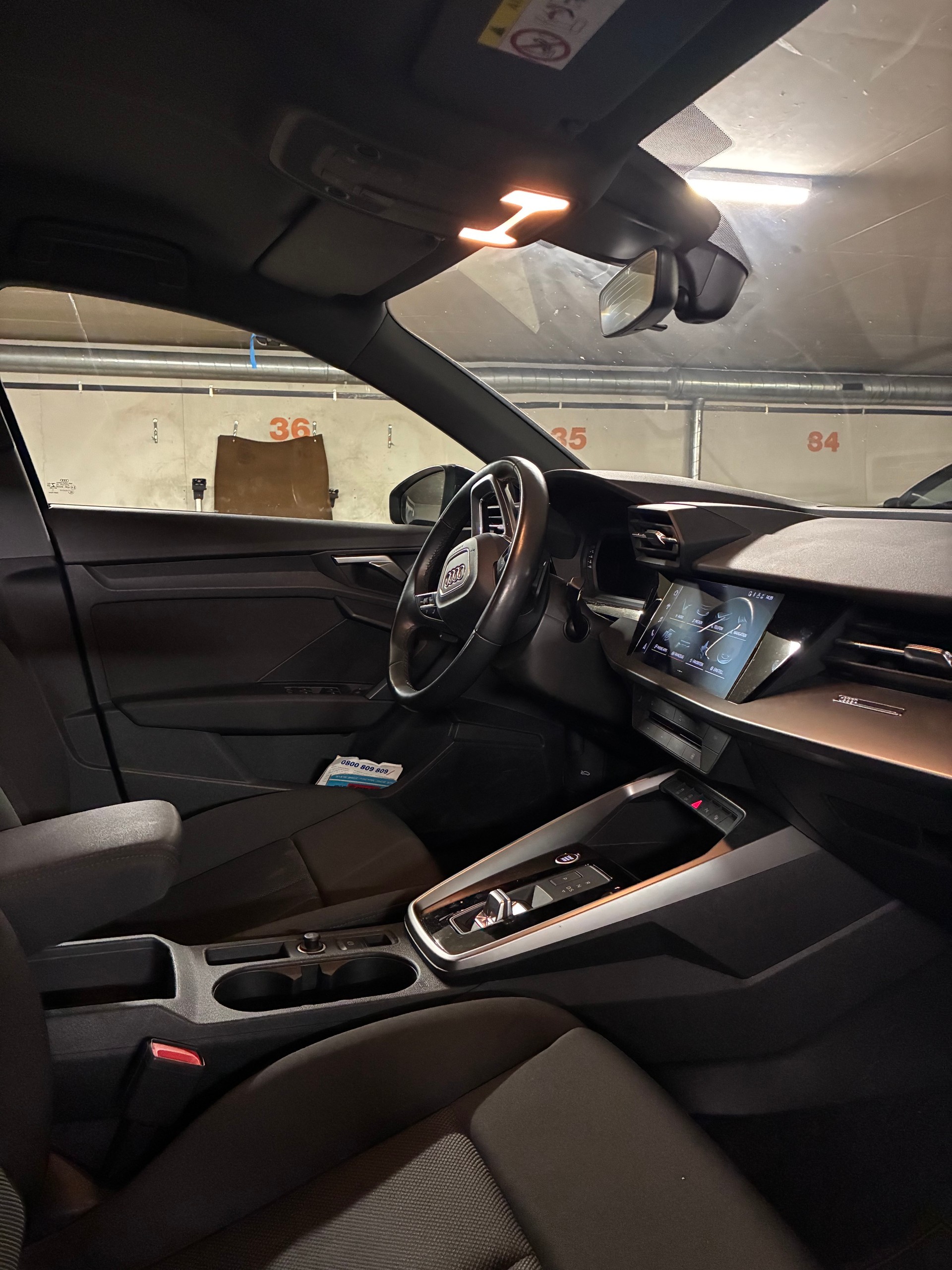AUDI 1.5 35 TFSI Attraction S-Tronic-image-4