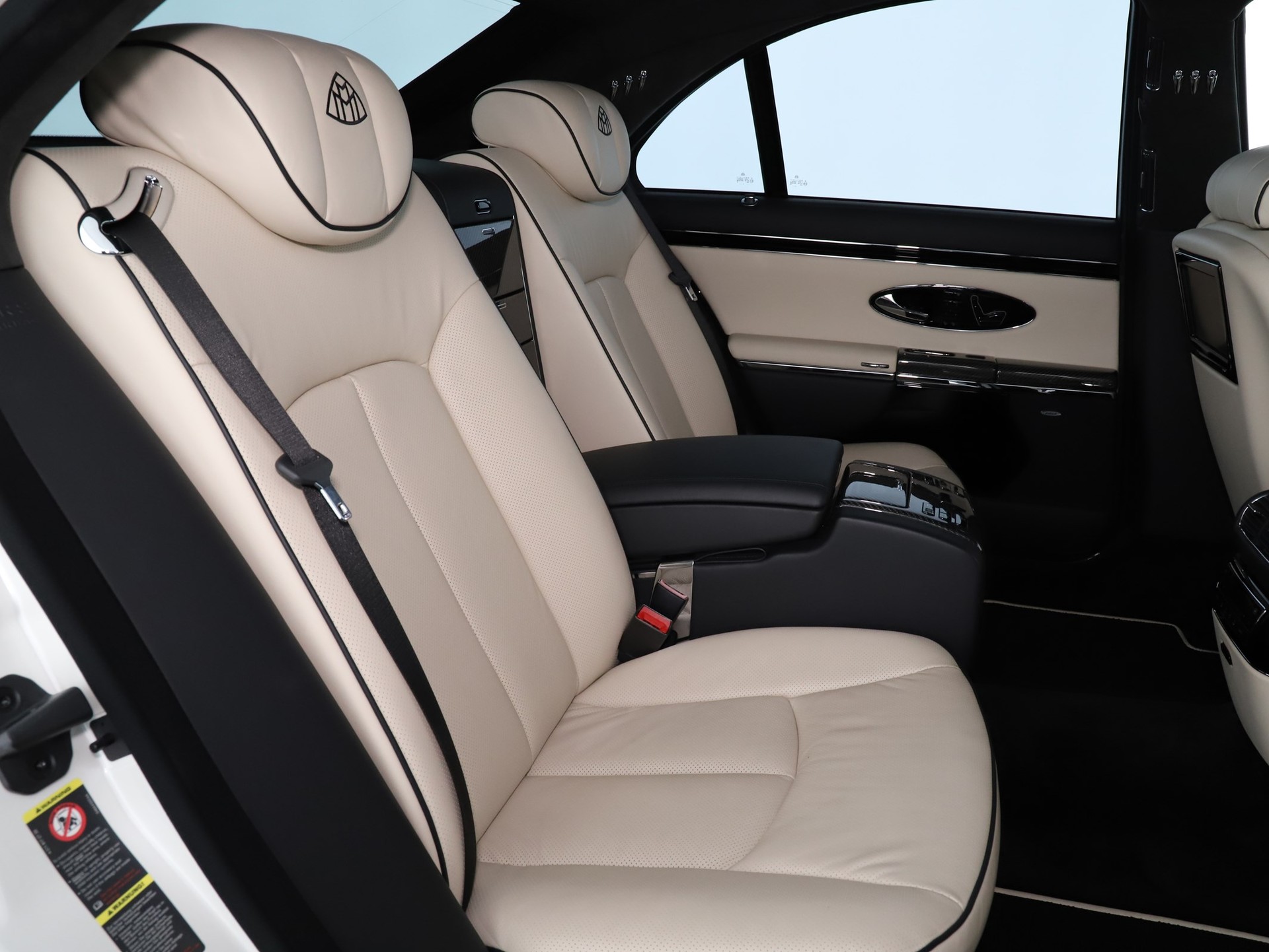 MAYBACH 57 S-image-8