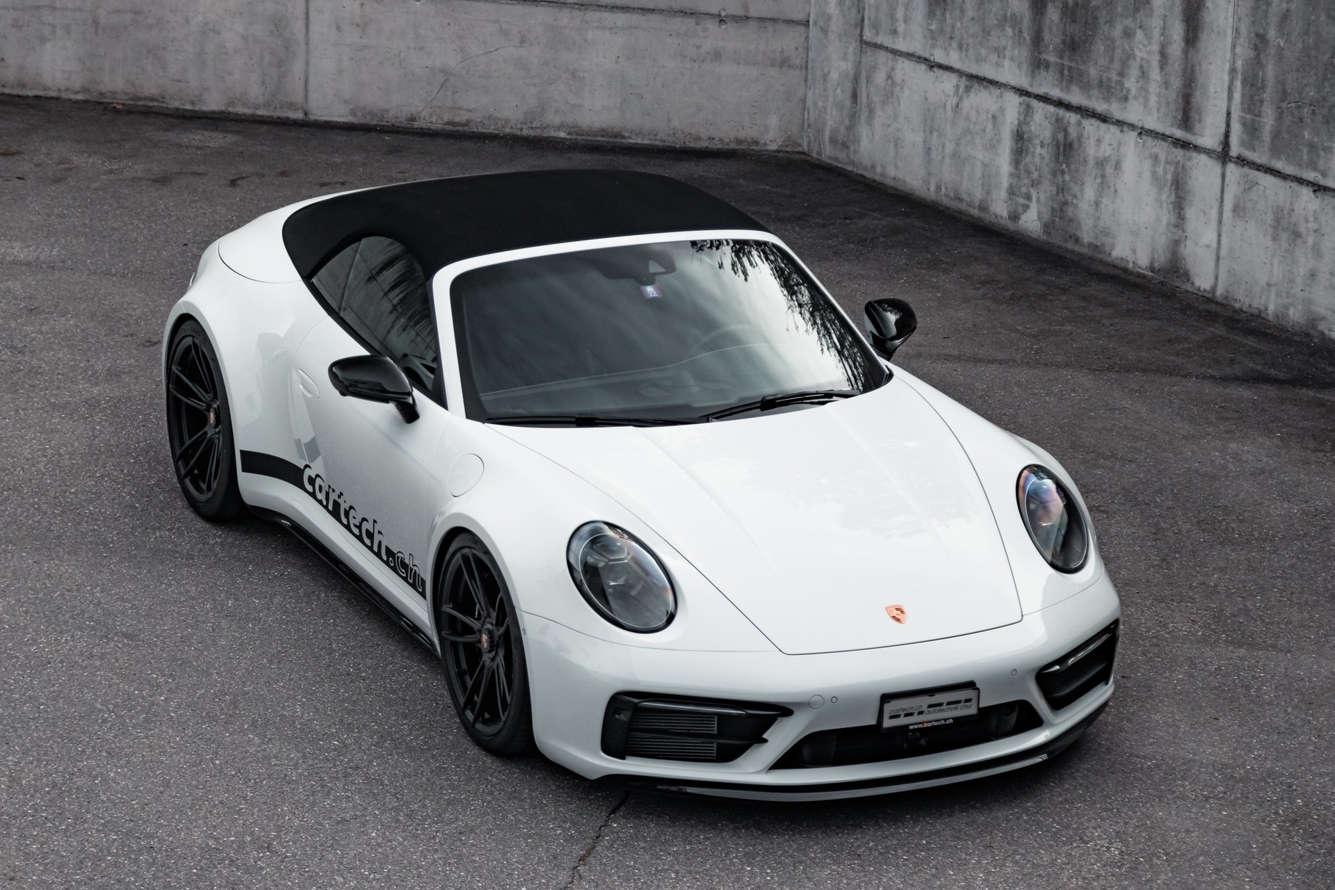PORSCHE 911 Carrera 4 GTS Widebody PDK-image-4