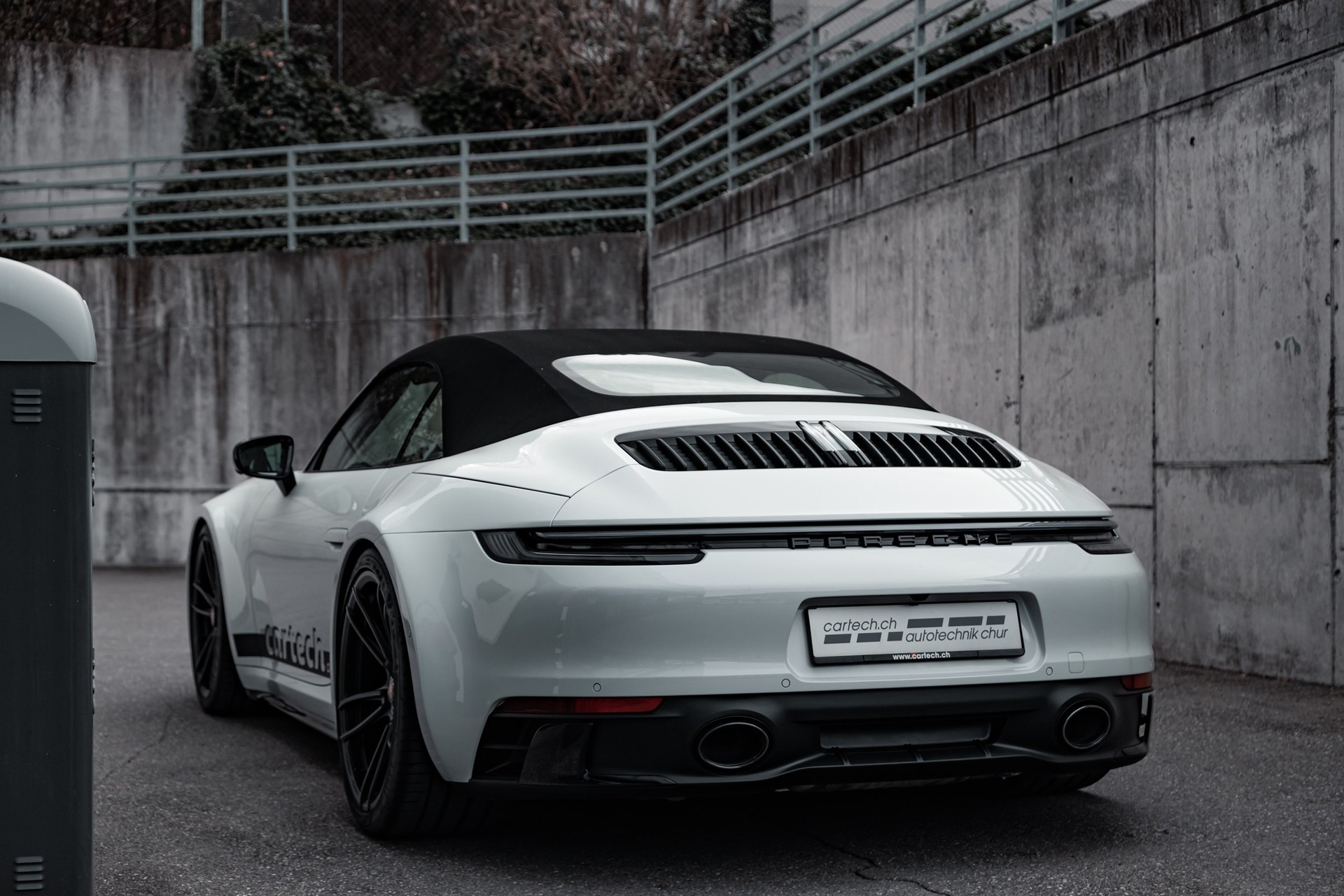 PORSCHE 911 Carrera 4 GTS Widebody PDK-image-11
