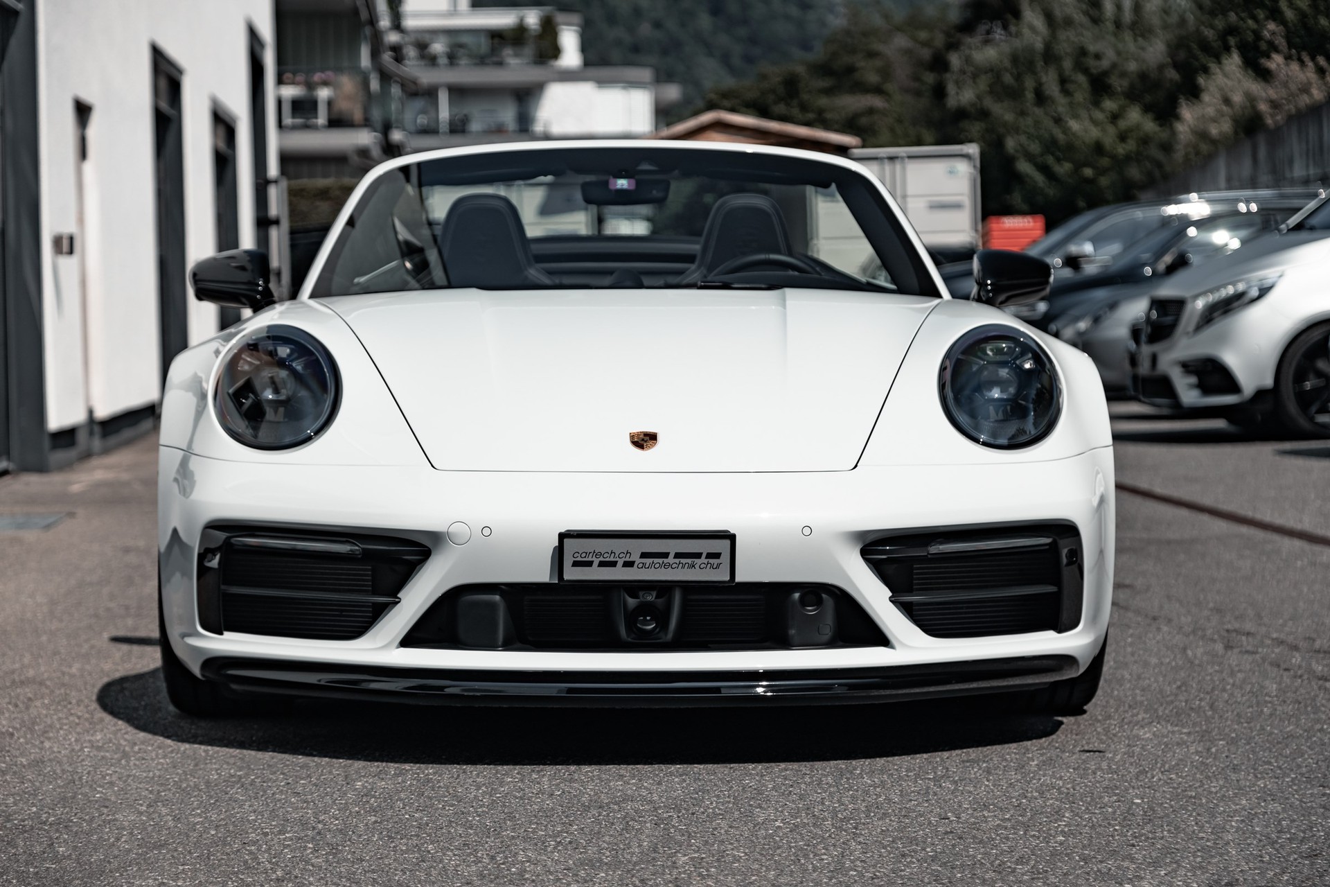 PORSCHE 911 Carrera 4 GTS Widebody PDK-image-14