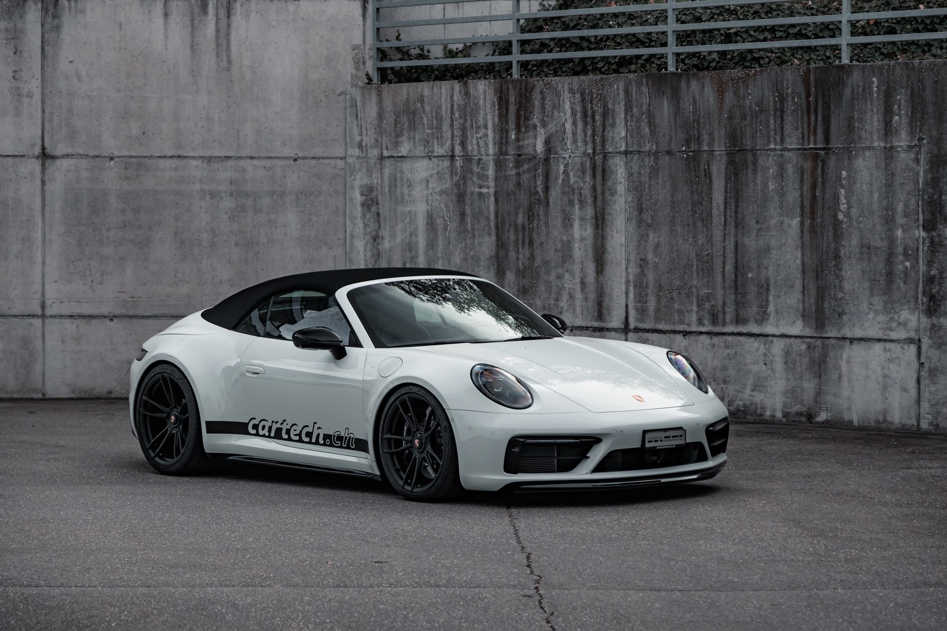 PORSCHE 911 Carrera 4 GTS Widebody PDK-image-26