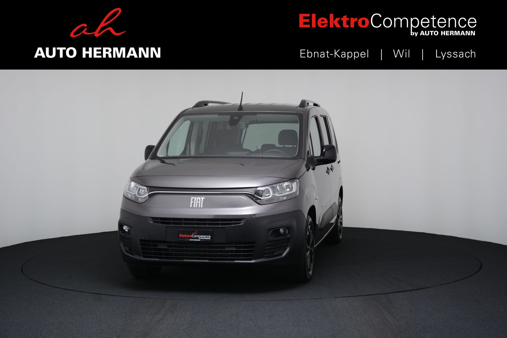 FIAT Doblo Elektro Launch L1-showroom-element-1