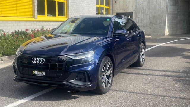 AUDI Q8 55 TFSI quattro tiptronic-image-1