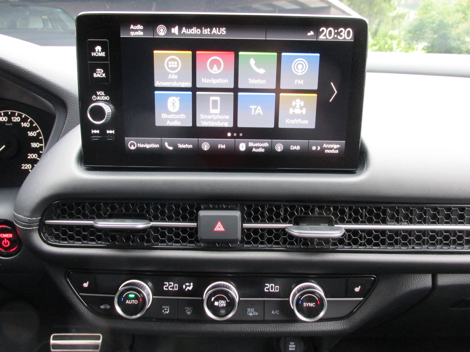 HONDA ZR-V 2.0i MMD Hybrid Sport Automatic-image-13