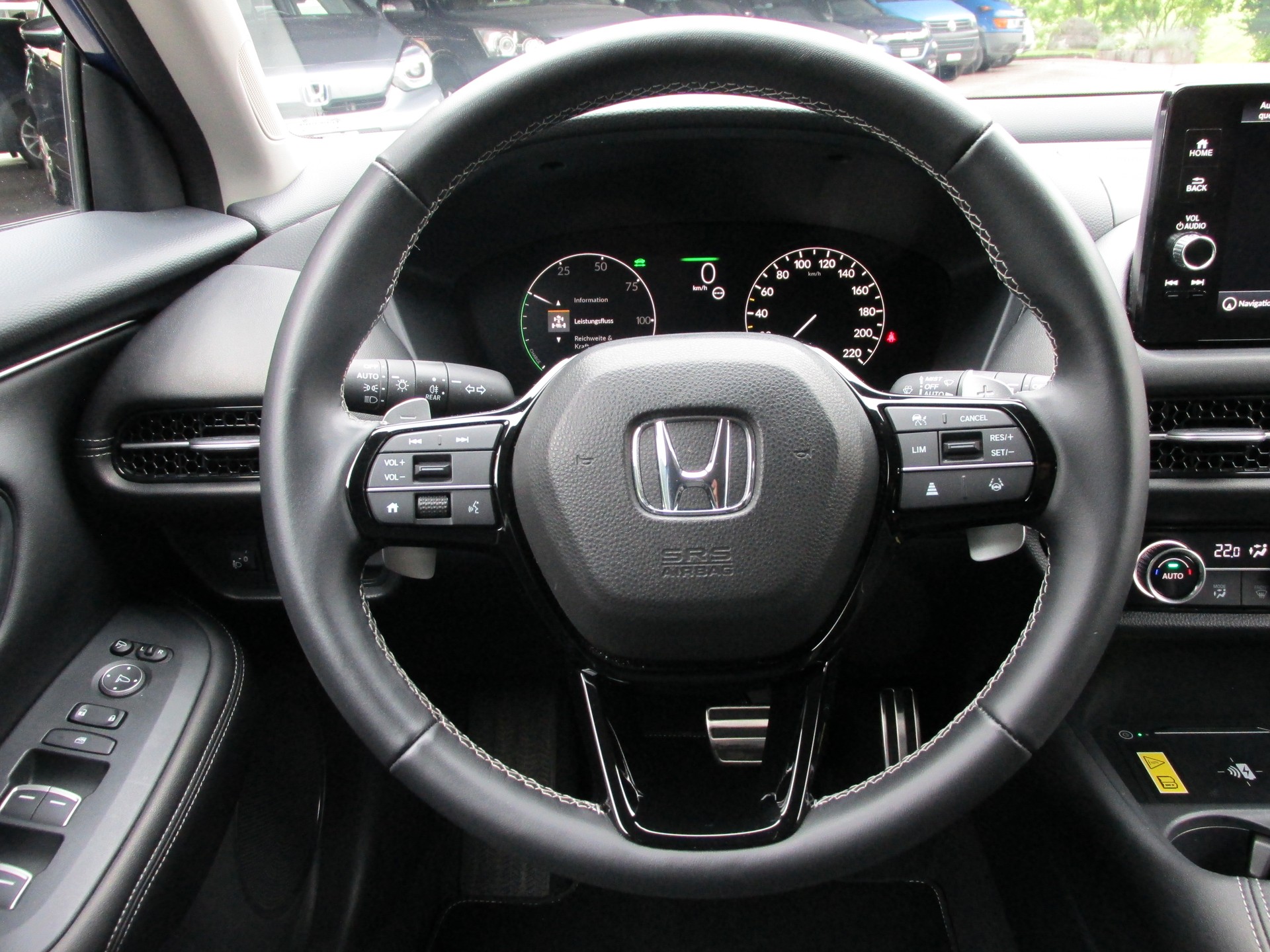 HONDA ZR-V 2.0i MMD Hybrid Sport Automatic-image-12