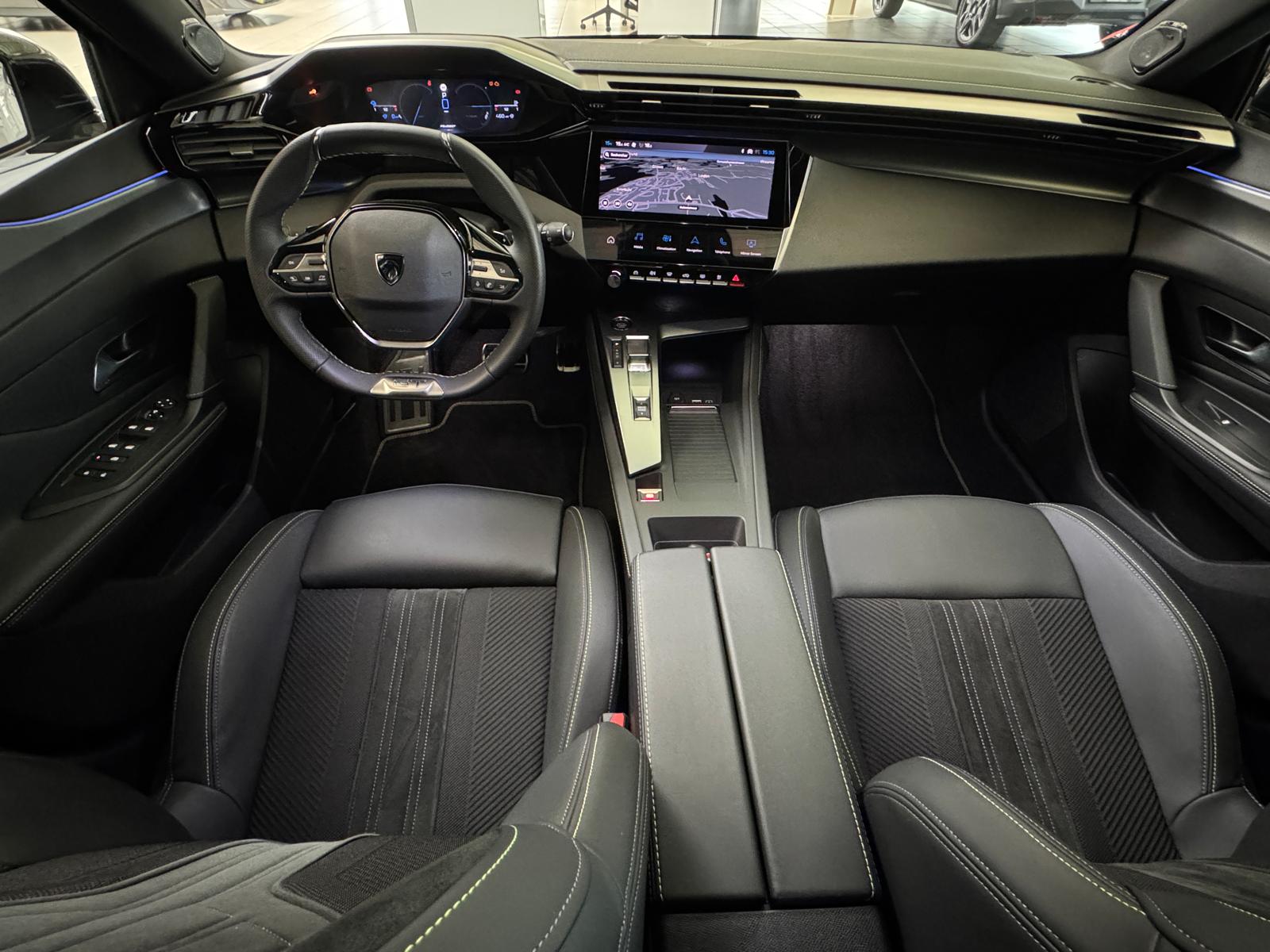 PEUGEOT 308 1.6 PHEV 225 GT-image-6