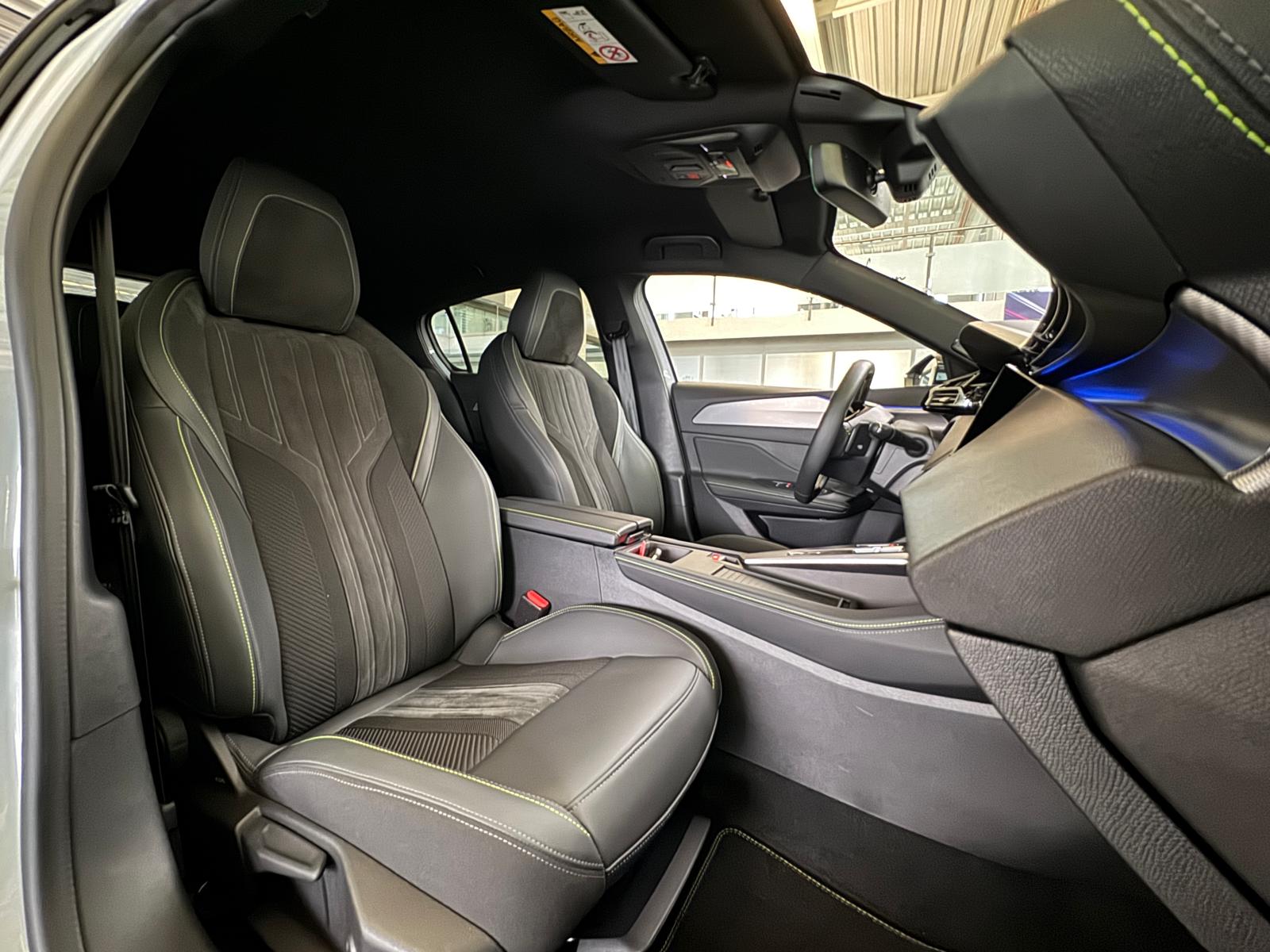 PEUGEOT 308 1.6 PHEV 225 GT-image-7