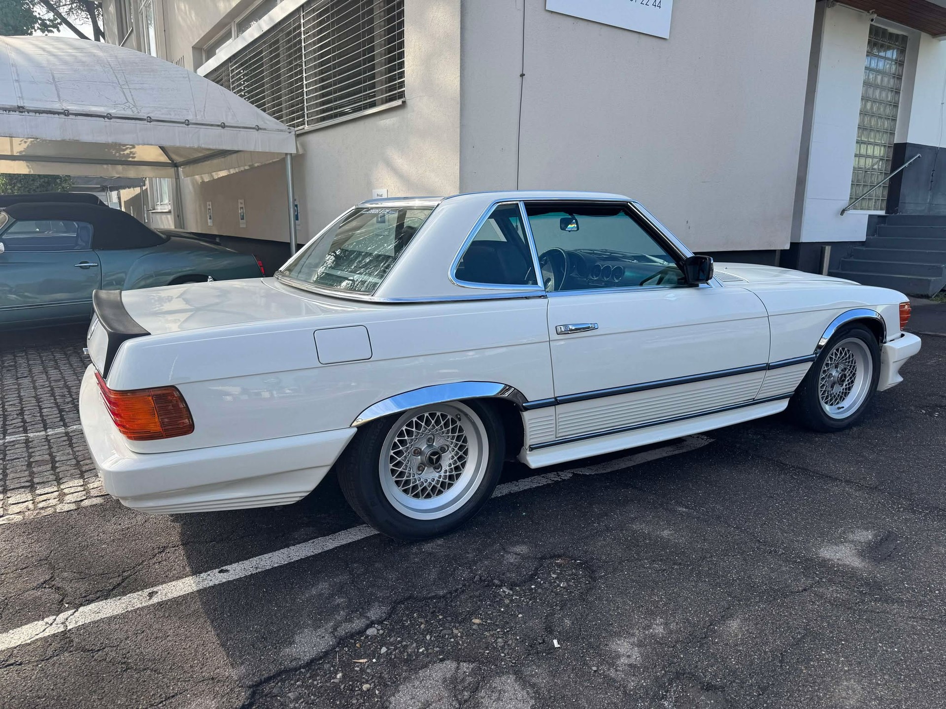 MERCEDES-BENZ SL 500 R107-image-3