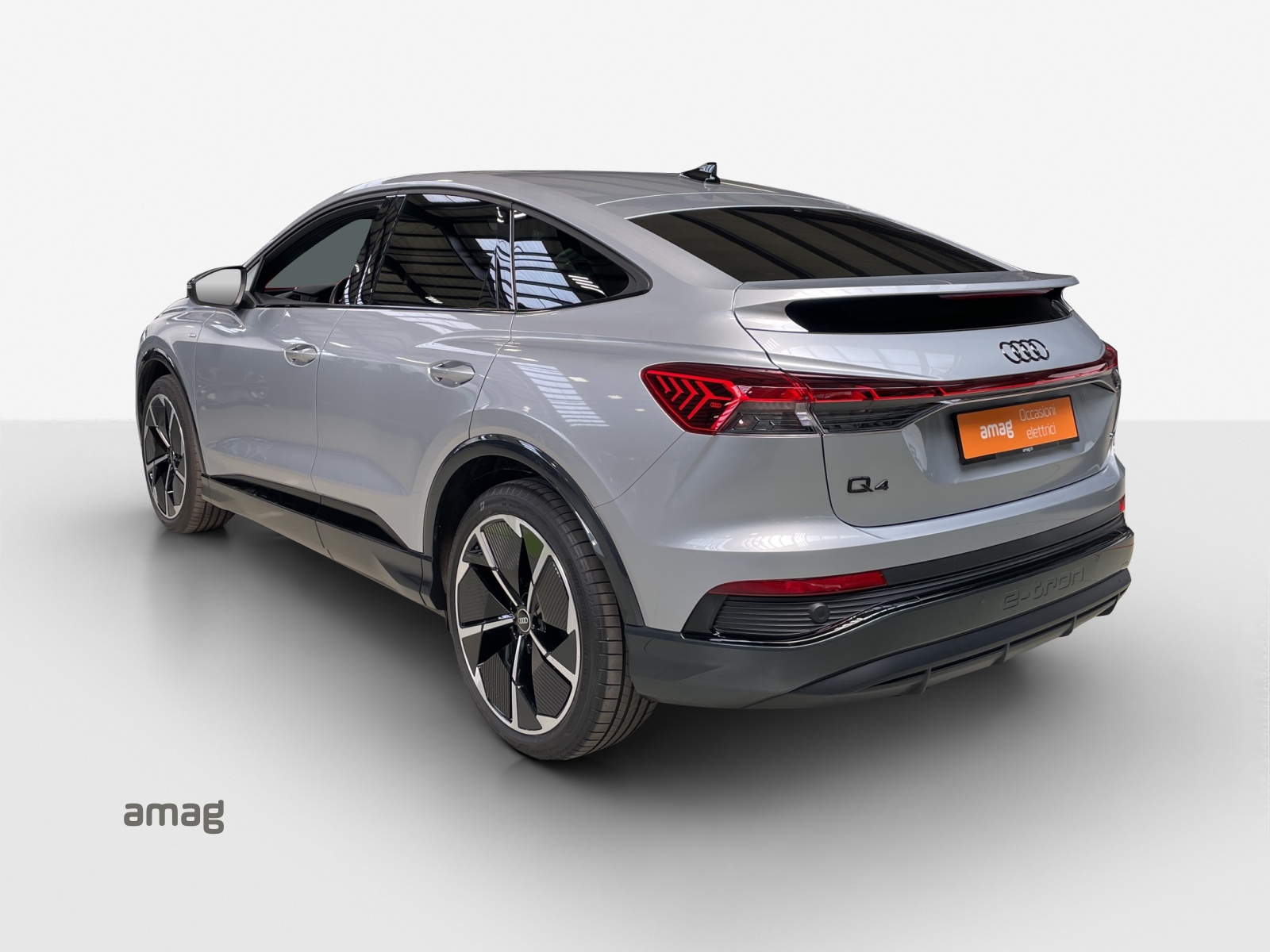 AUDI Q4 Sportback e-tron 50 quattro-image-3