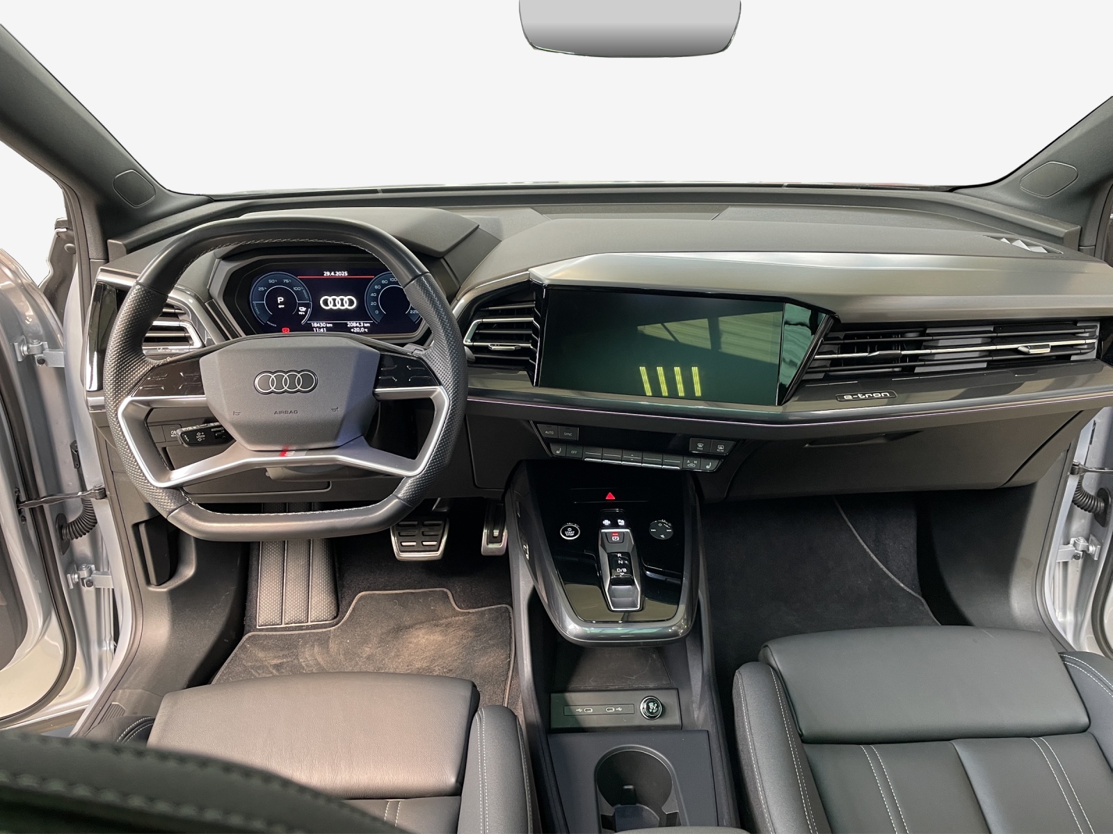 AUDI Q4 Sportback e-tron 50 quattro-image-9