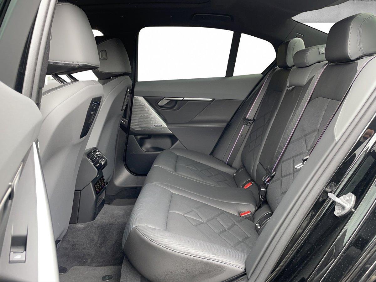 BMW i5 M60 xDrive-image-26