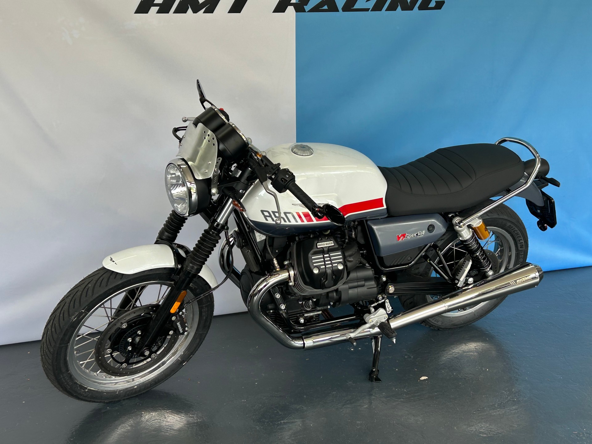 MOTO GUZZI V7 IV 850 Special-showroom-element-3