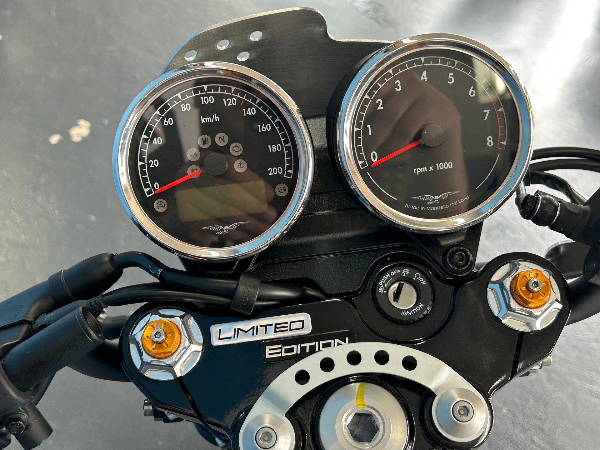 MOTO GUZZI V7 IV 850 Special-image-13