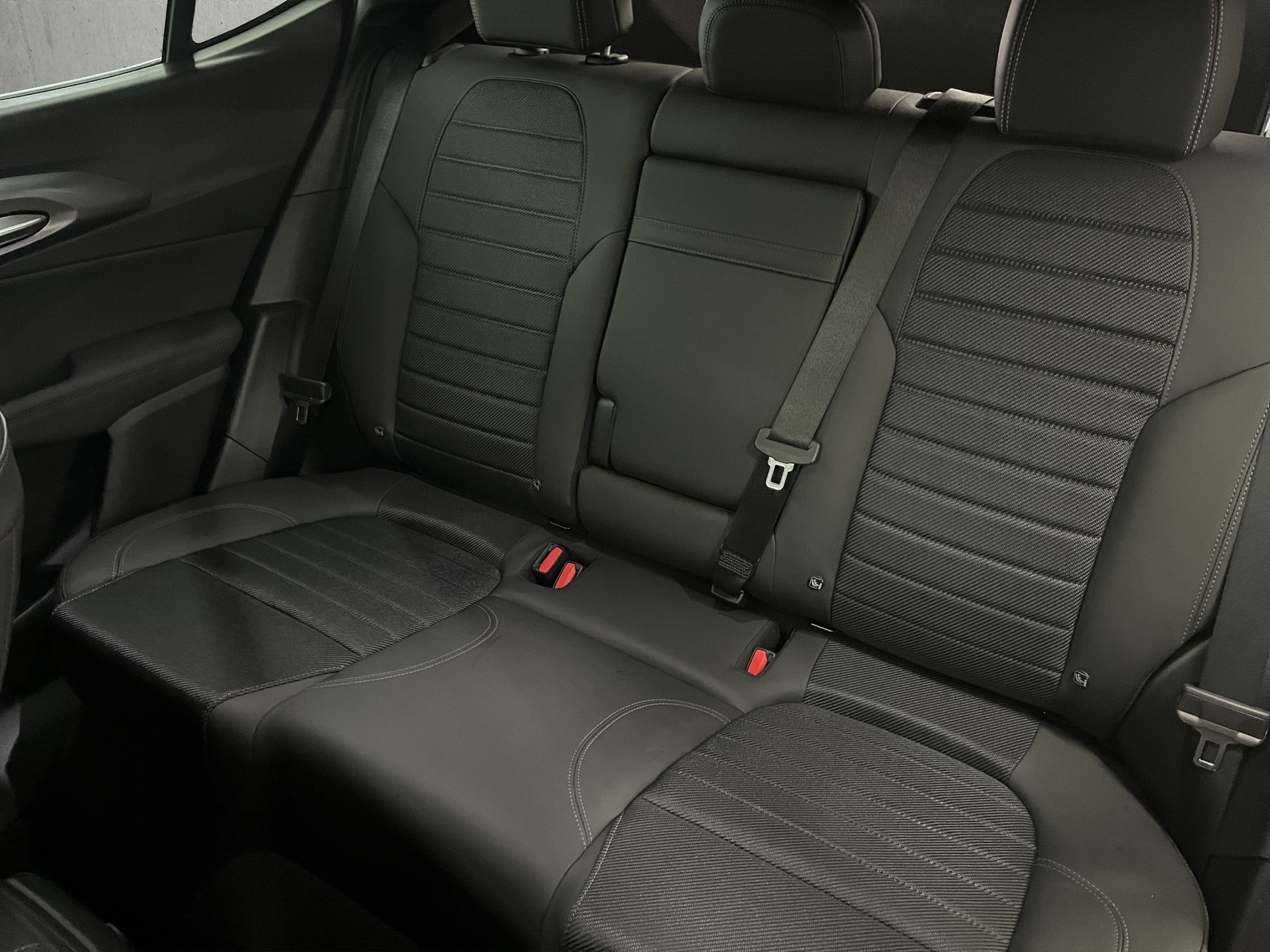 ALFA ROMEO Tonale 1.3 PHEV 280cv Ti-image-12