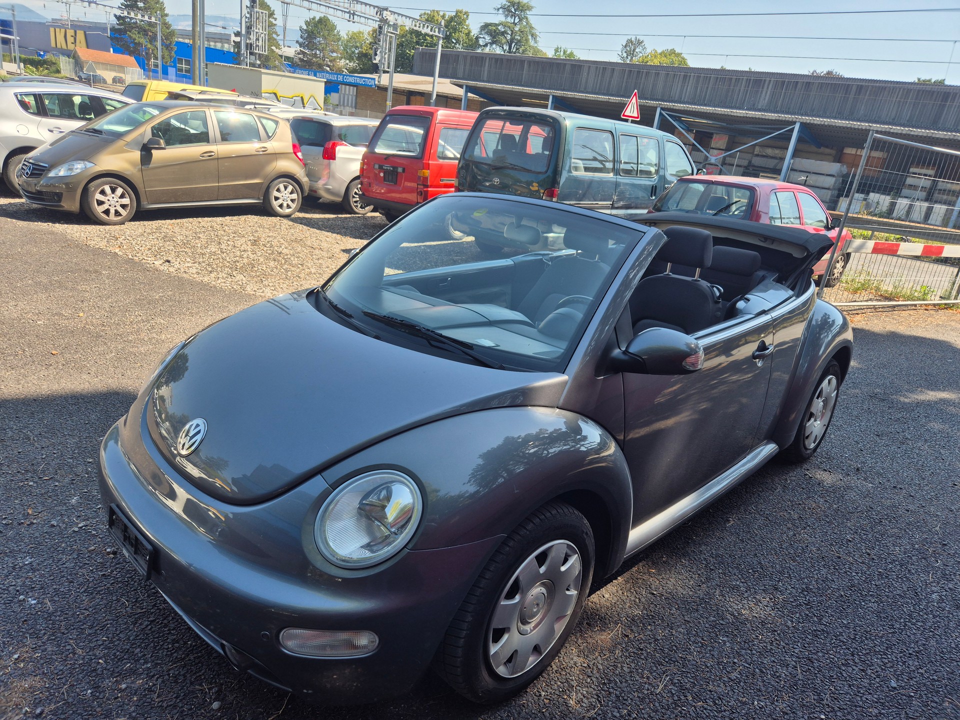 VW Beetle Cabrio 1.8 T-image-3