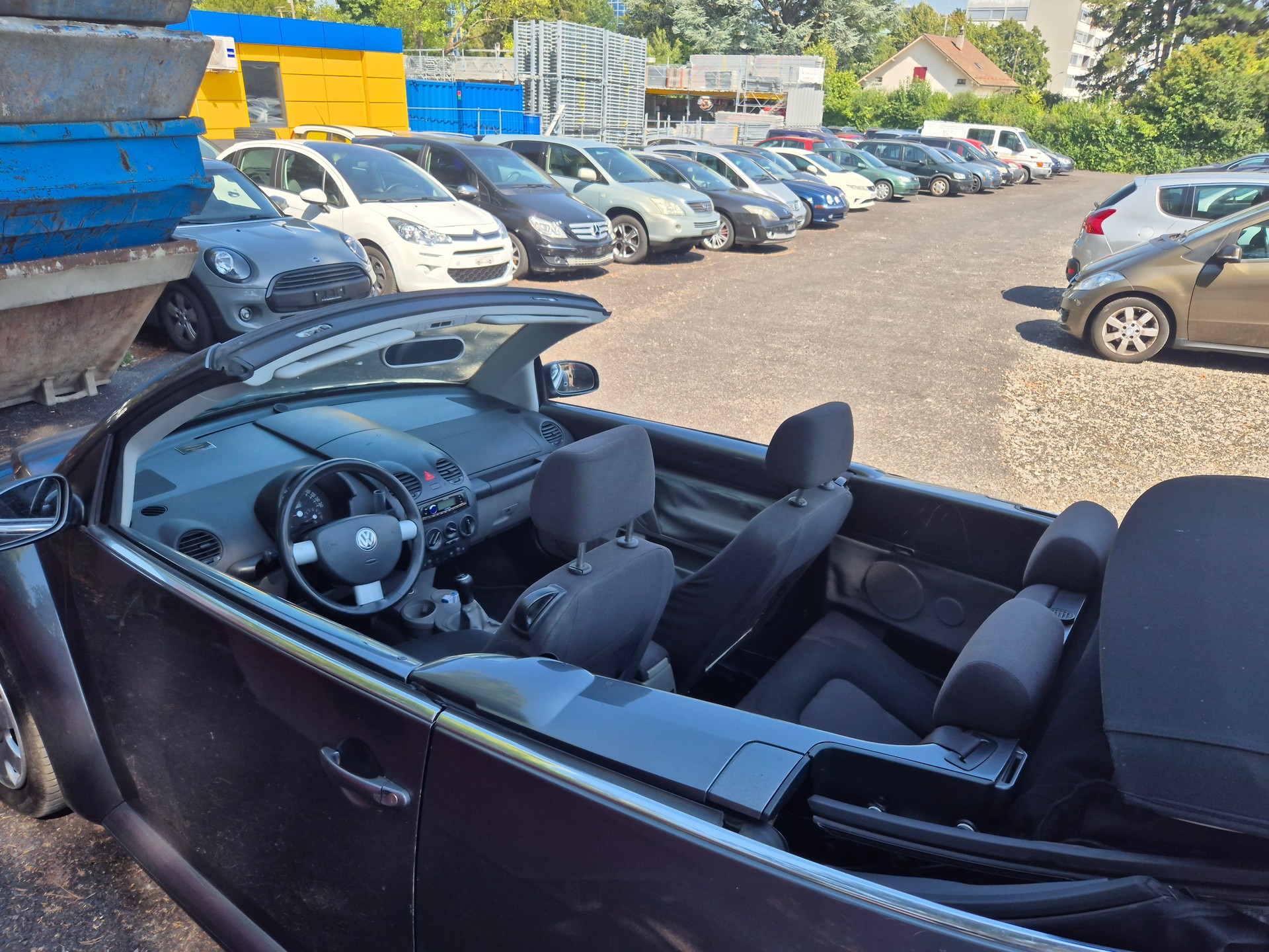 VW Beetle Cabrio 1.8 T-image-12