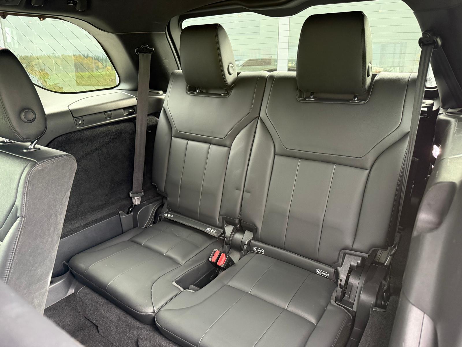 LAND ROVER Discovery 3.0 SDV6 HSE-image-23