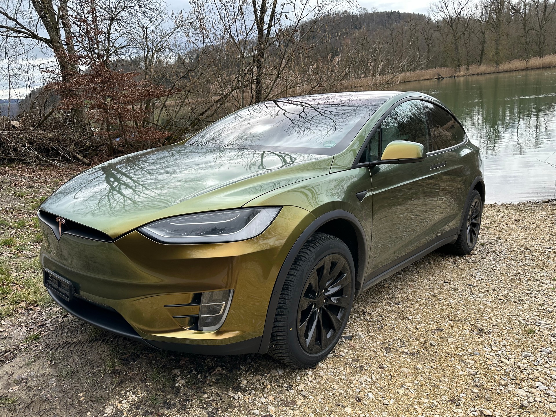 TESLA Model X 90 D-image-0