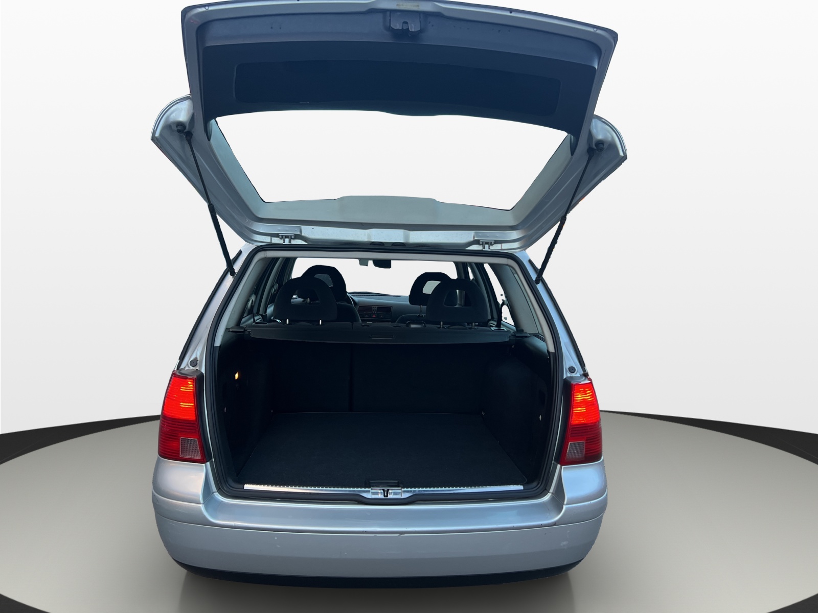 VW Bora Variant 2.0 Comfortline-image-19