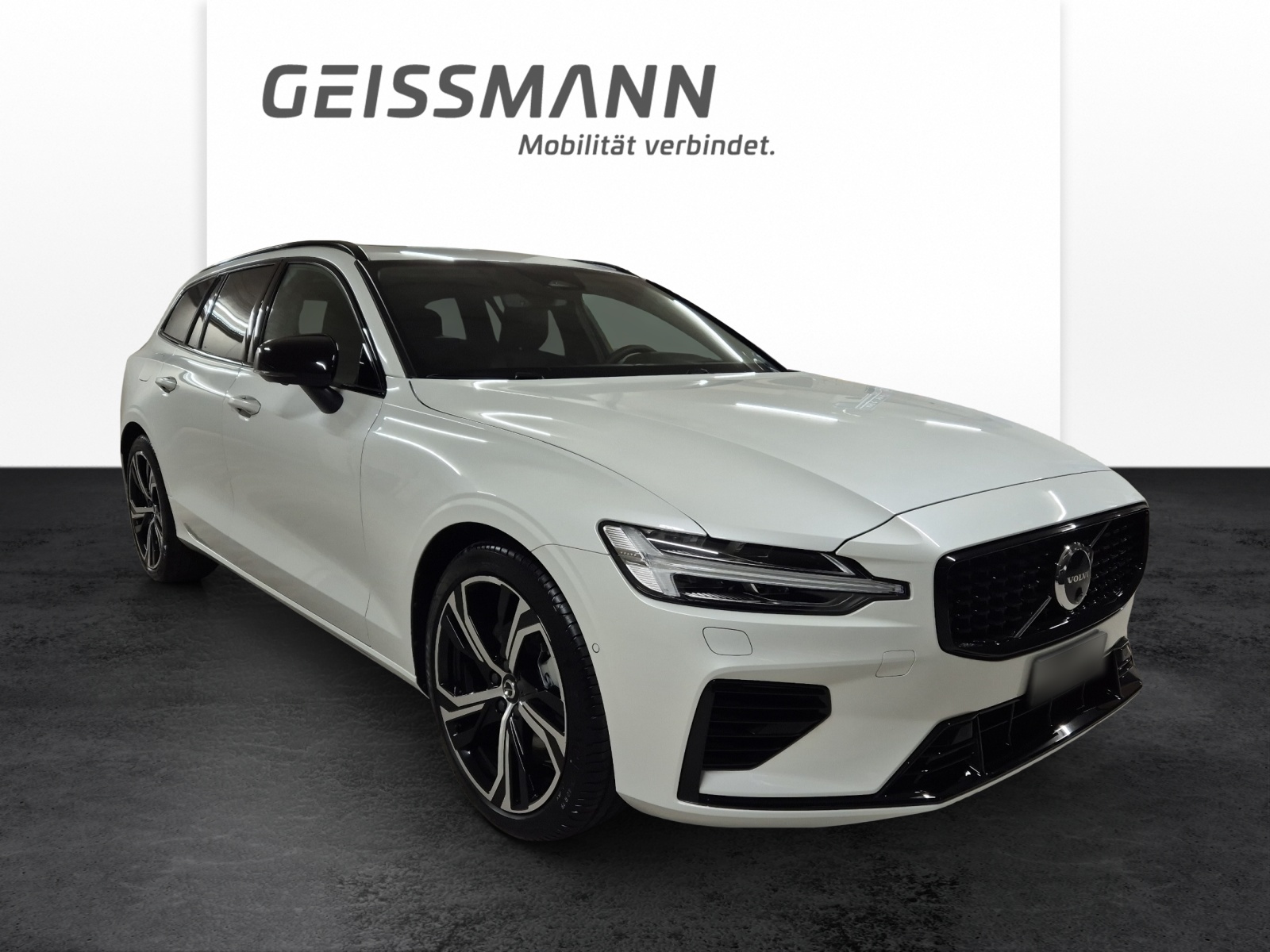 VOLVO V60 2.0 T8 TE Ultra Dark eAWD-showroom-element-1