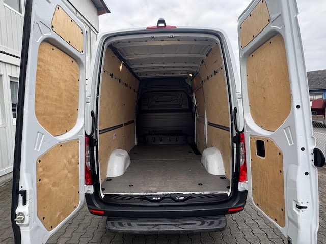 MERCEDES-BENZ Sprinter 316 CDI Standard-image-5