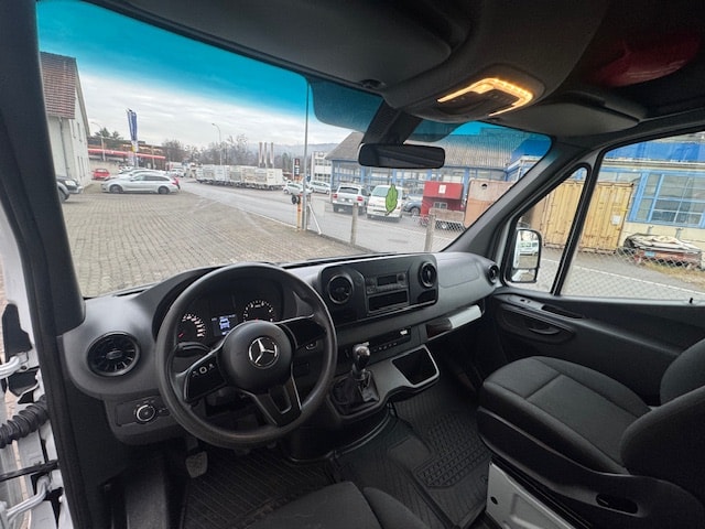 MERCEDES-BENZ Sprinter 316 CDI Standard-image-9