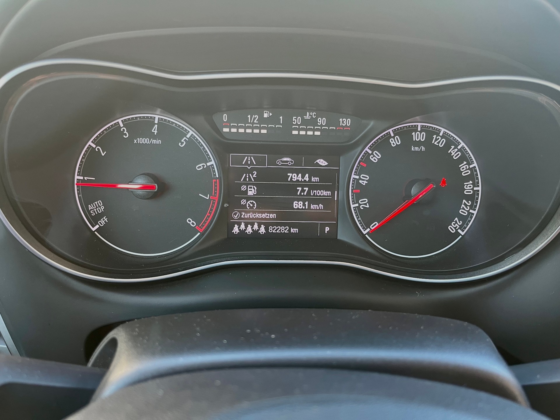 OPEL Zafira 1.6i Turbo Excellence Automatic*7 Plätzer*-image-14