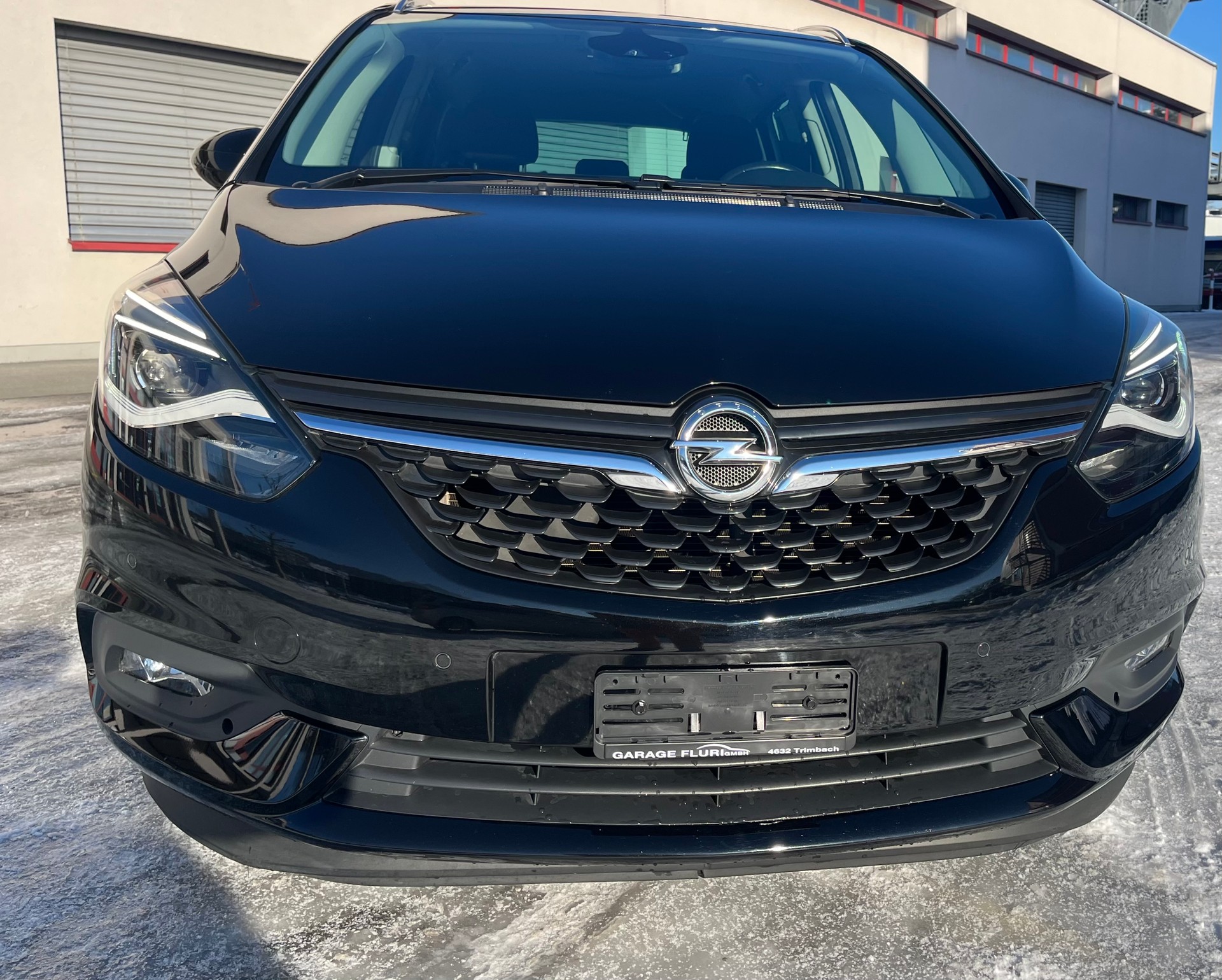 OPEL Zafira 1.6i Turbo Excellence Automatic*7 Plätzer*-image-1