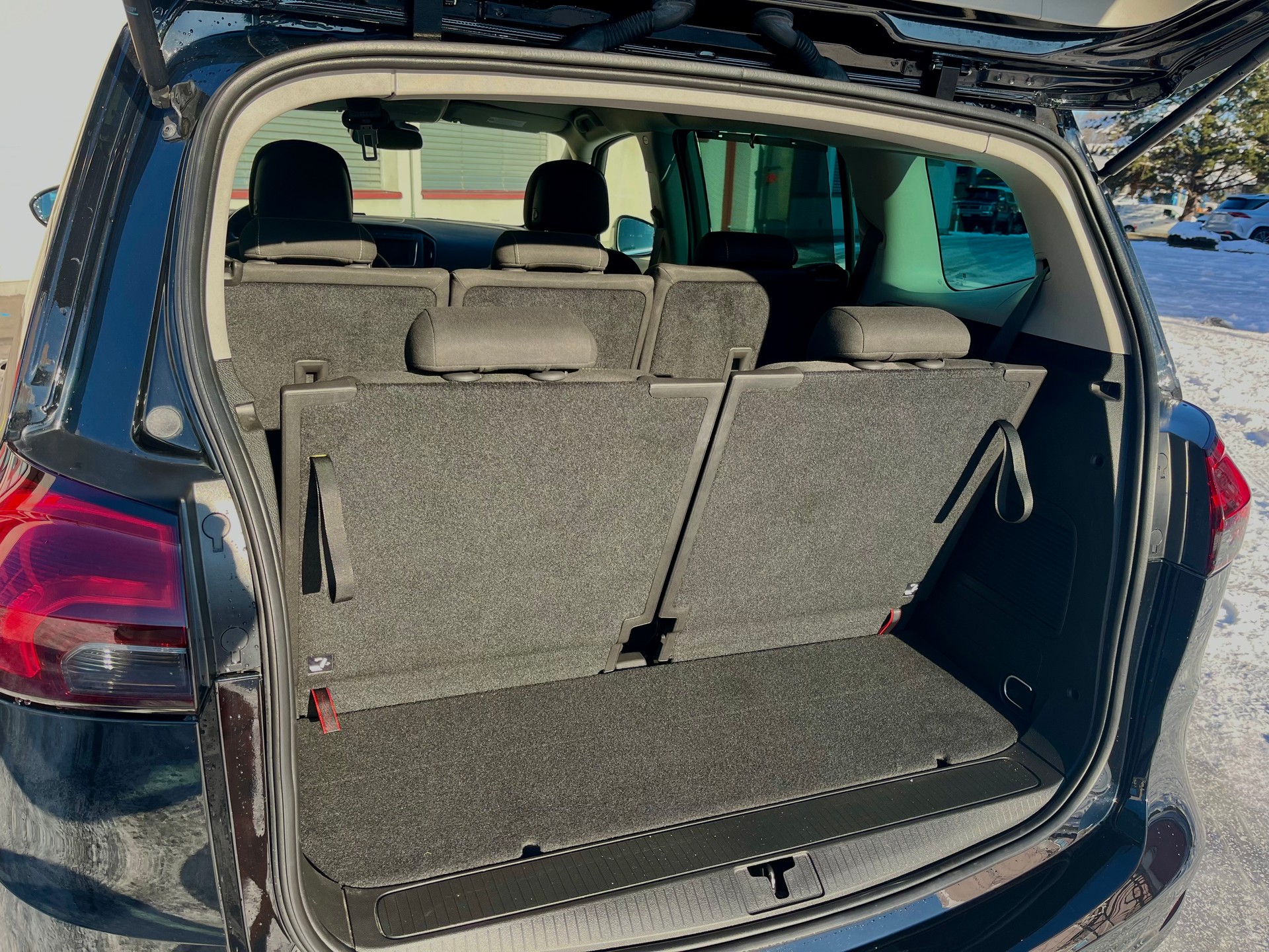 OPEL Zafira 1.6i Turbo Excellence Automatic*7 Plätzer*-image-9