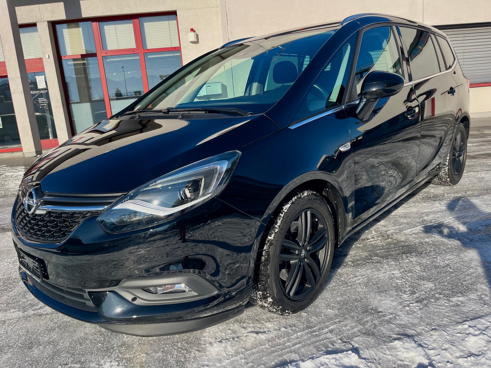 OPEL Zafira 1.6i Turbo Excellence Automatic*7 Plätzer*-image-2