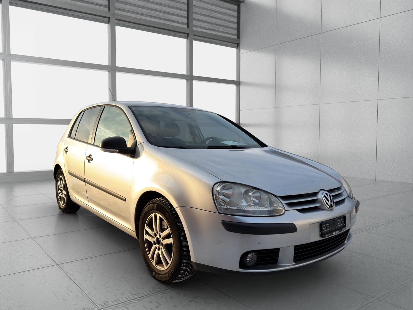VW Golf 1.6 FSI Comfortline Tiptronic-image-2