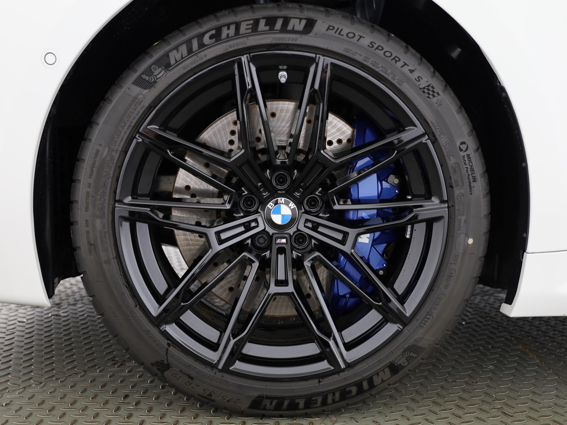 BMW M2 Coupé-image-6