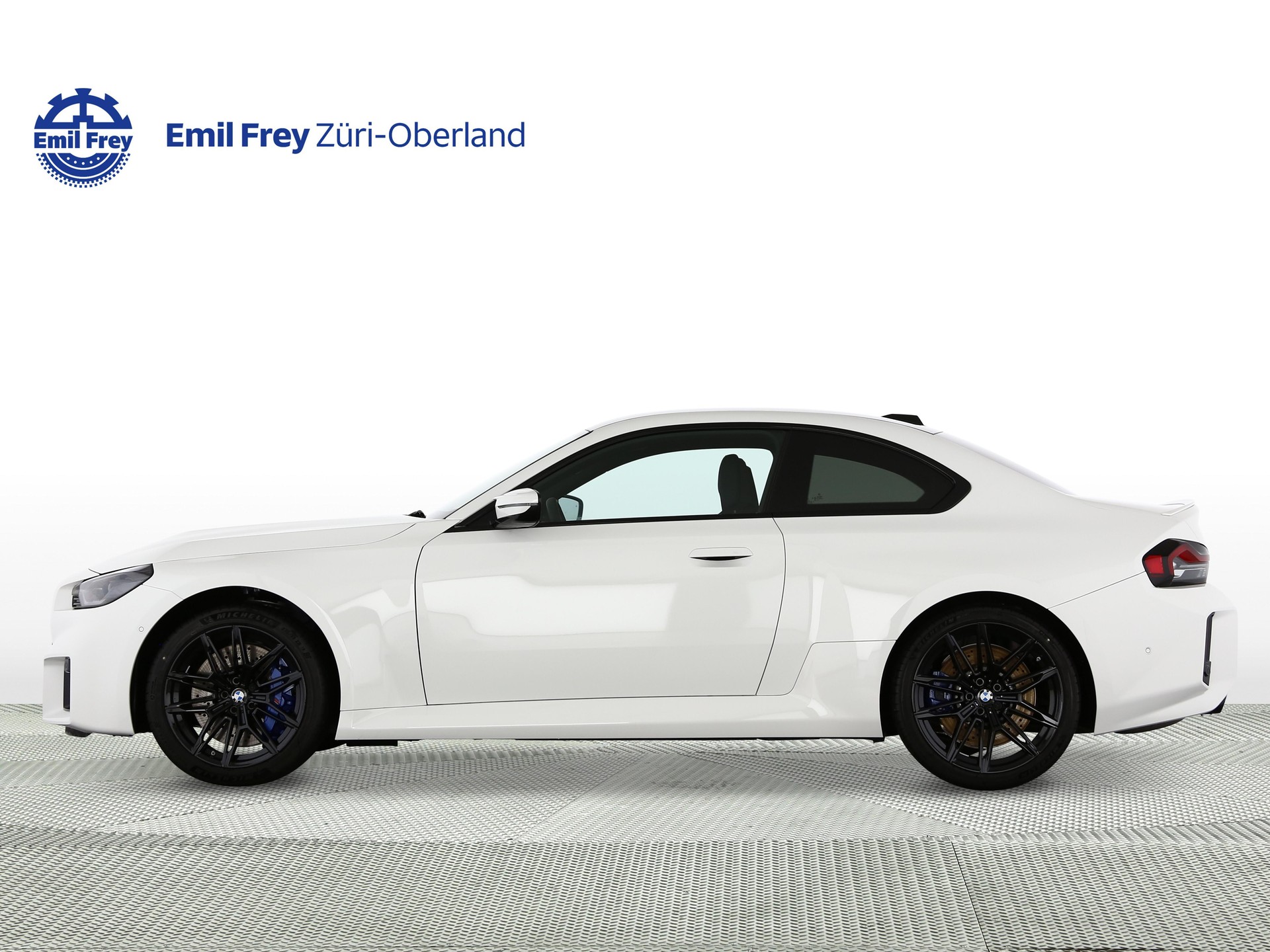BMW M2 Coupé-image-1