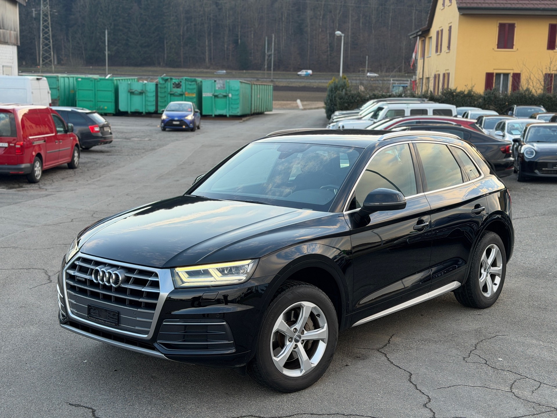 AUDI Q5 2.0 TDI quattro S-tronic-image-11
