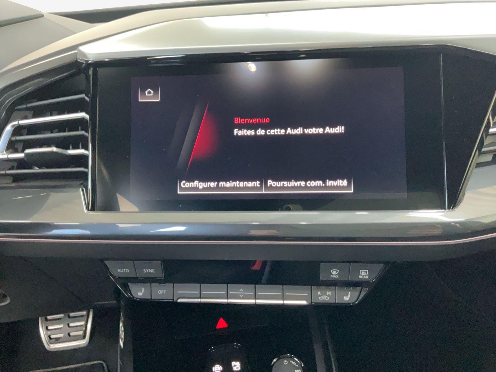 AUDI Q4 e-tron 50 quattro-image-10