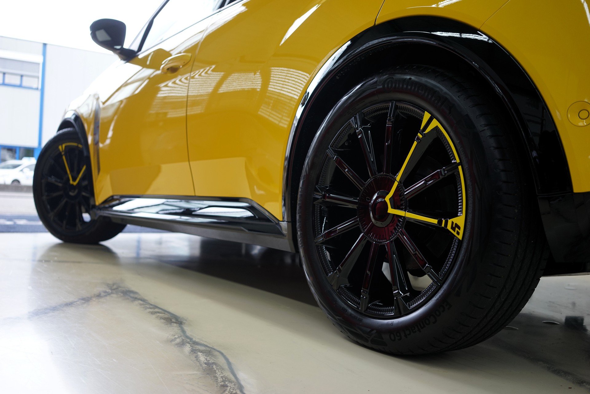 RENAULT R5 E-Tech Comfort Range 52 kWh Iconic Five-image-6