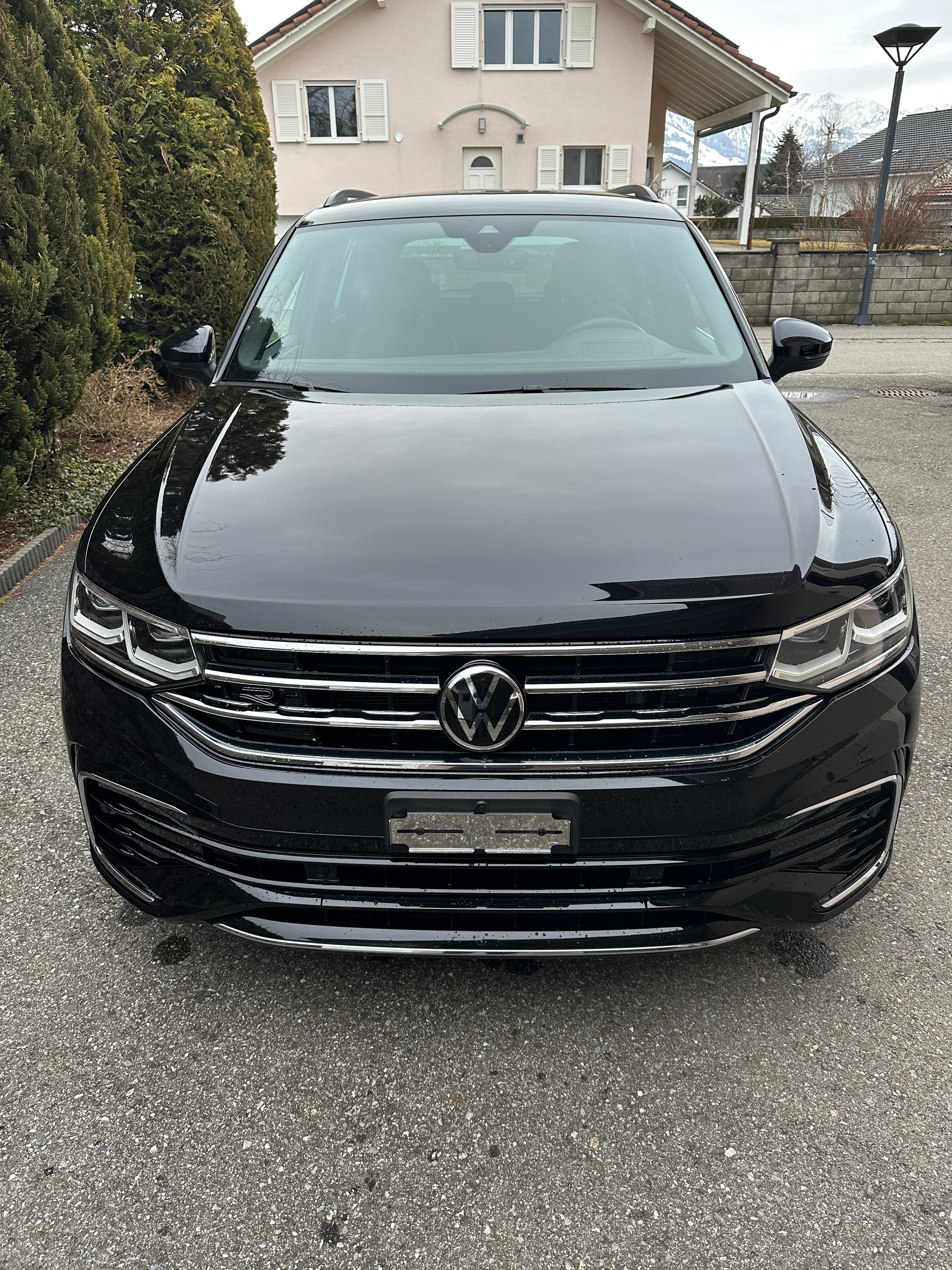 VW Tiguan 1.4TSI PHEV R-Line DSG-image-0